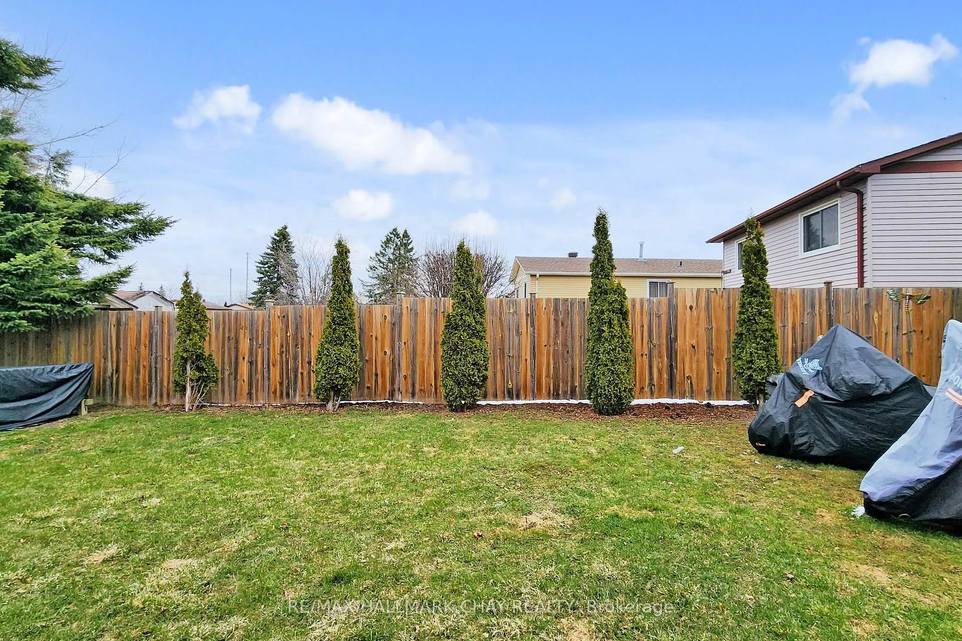 Photo 38 of 42 Janice Drive, Barrie, Sunnidale — HOMEH