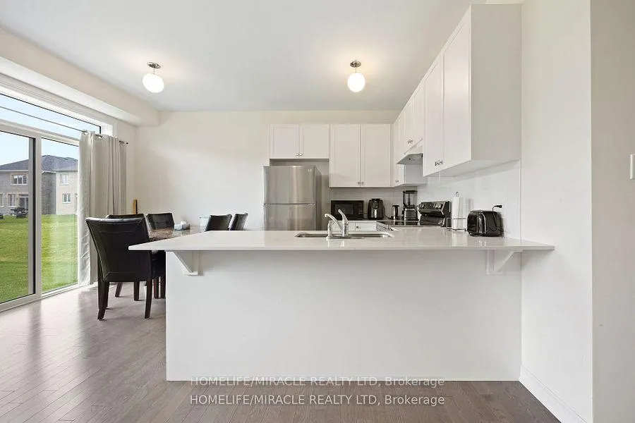 Photo 8 of 479 Black Cherry Crescent, Shelburne — HOMEH