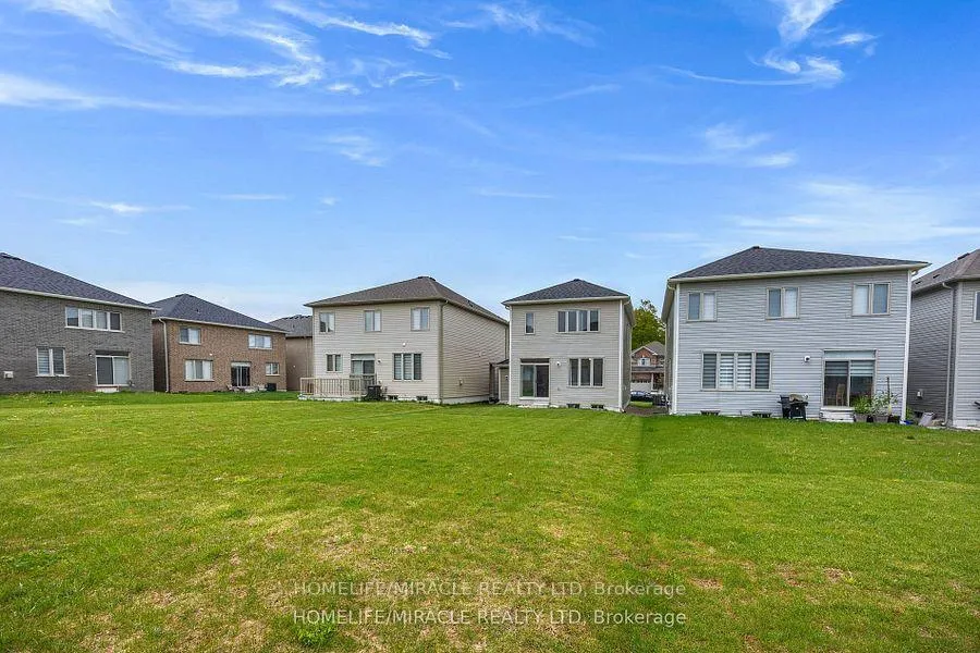 Photo 31 of 479 Black Cherry Crescent, Shelburne — HOMEH