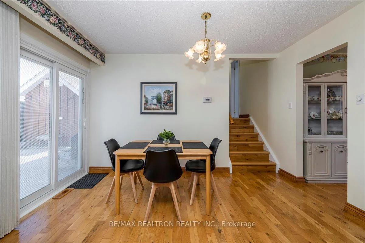 Photo 6 of 1001 Howard Street, Midland — HOMEH