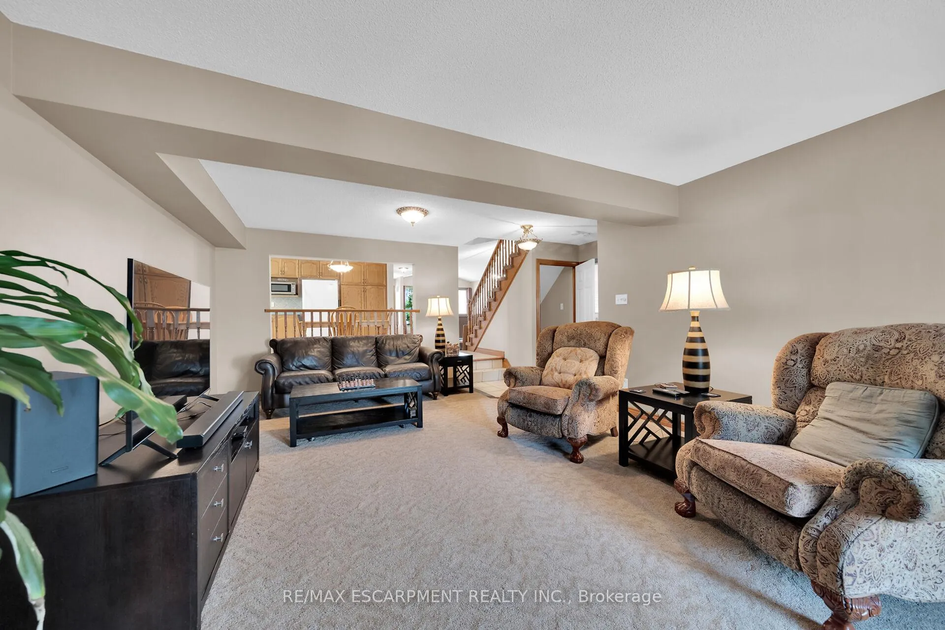Photo 23 of 212 Alderlea Avenue, Hamilton, Allison — HOMEH