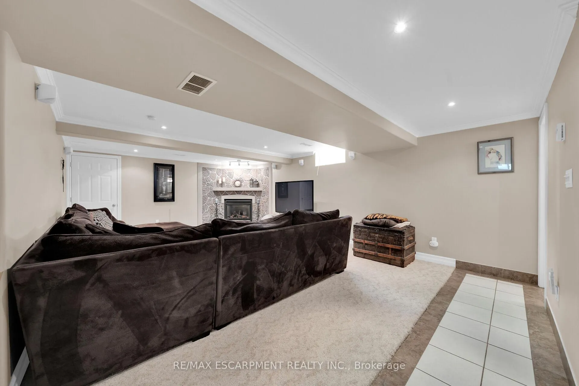 Photo 26 of 212 Alderlea Avenue, Hamilton, Allison — HOMEH