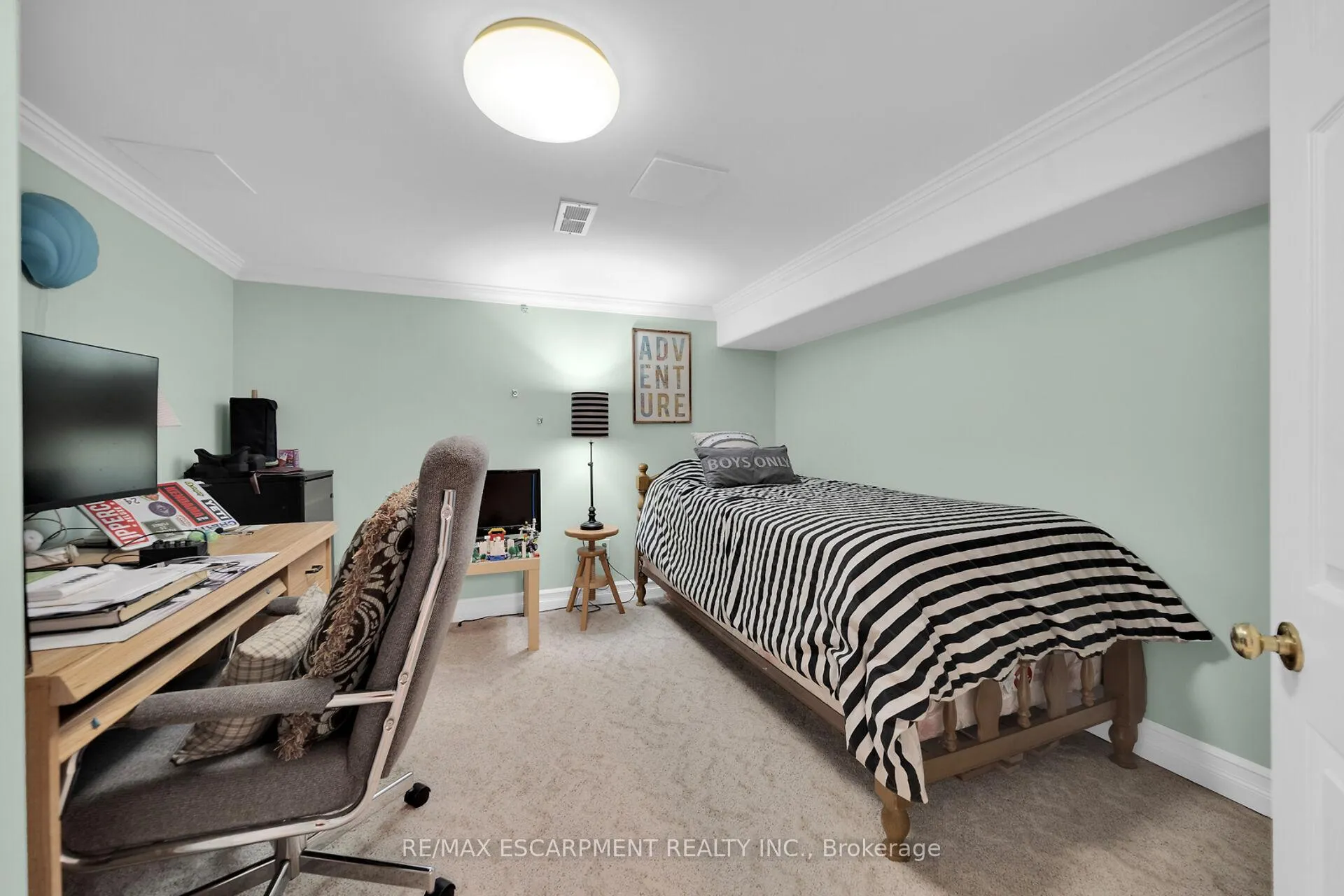 Photo 31 of 212 Alderlea Avenue, Hamilton, Allison — HOMEH
