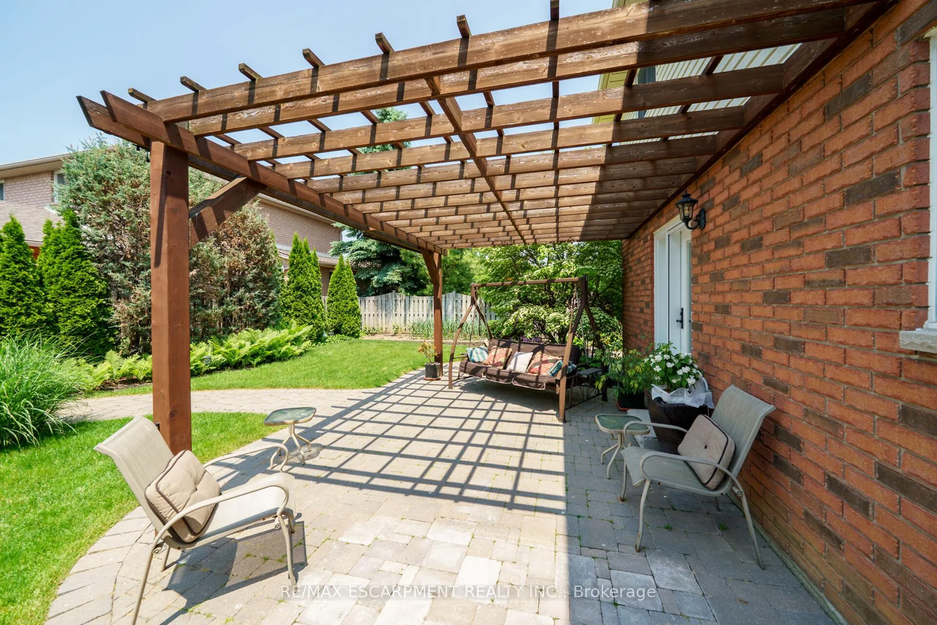 Photo 39 of 212 Alderlea Avenue, Hamilton, Allison — HOMEH