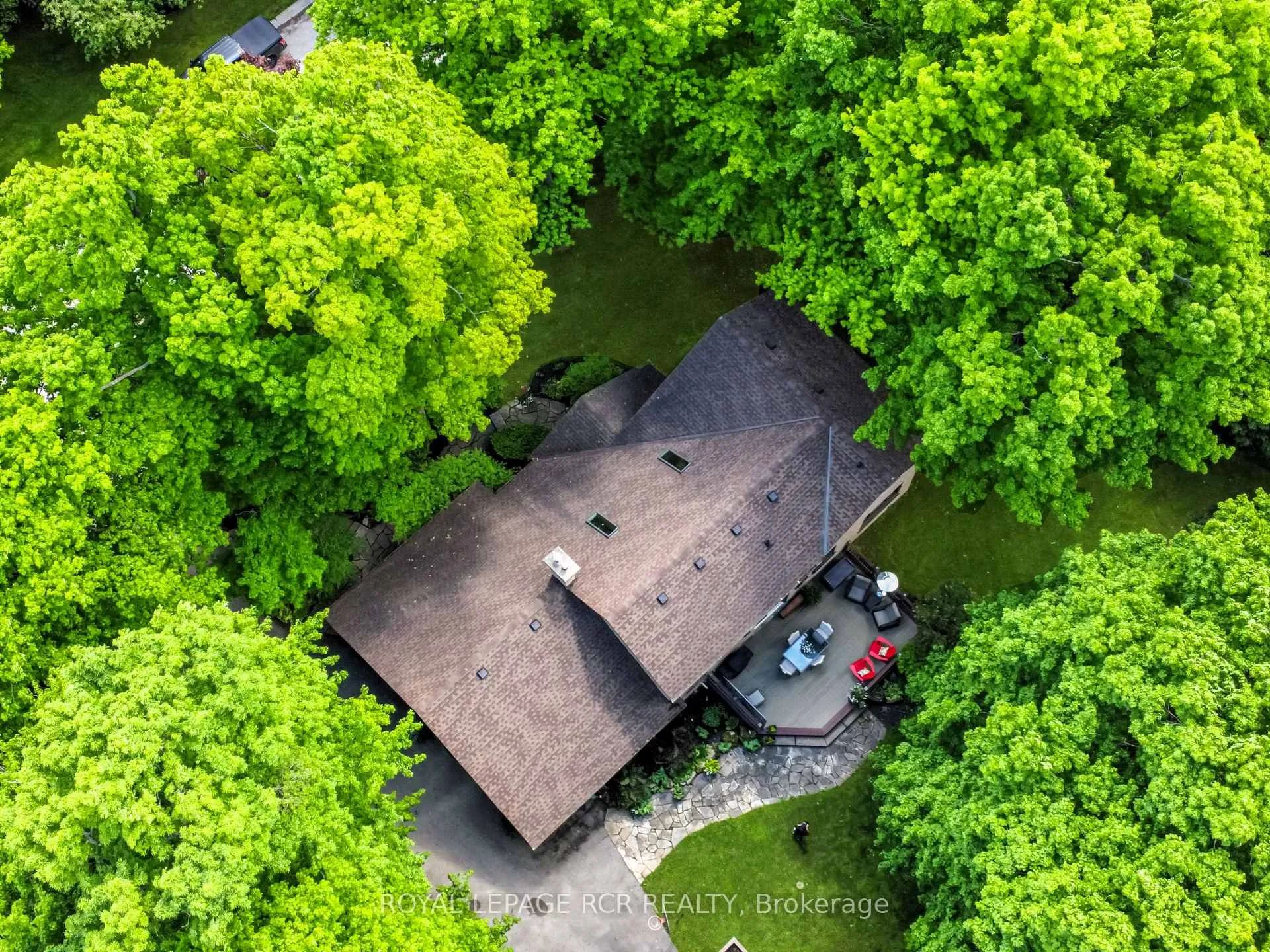 Photo 6 of 117 Birch Grove, Shelburne — HOMEH
