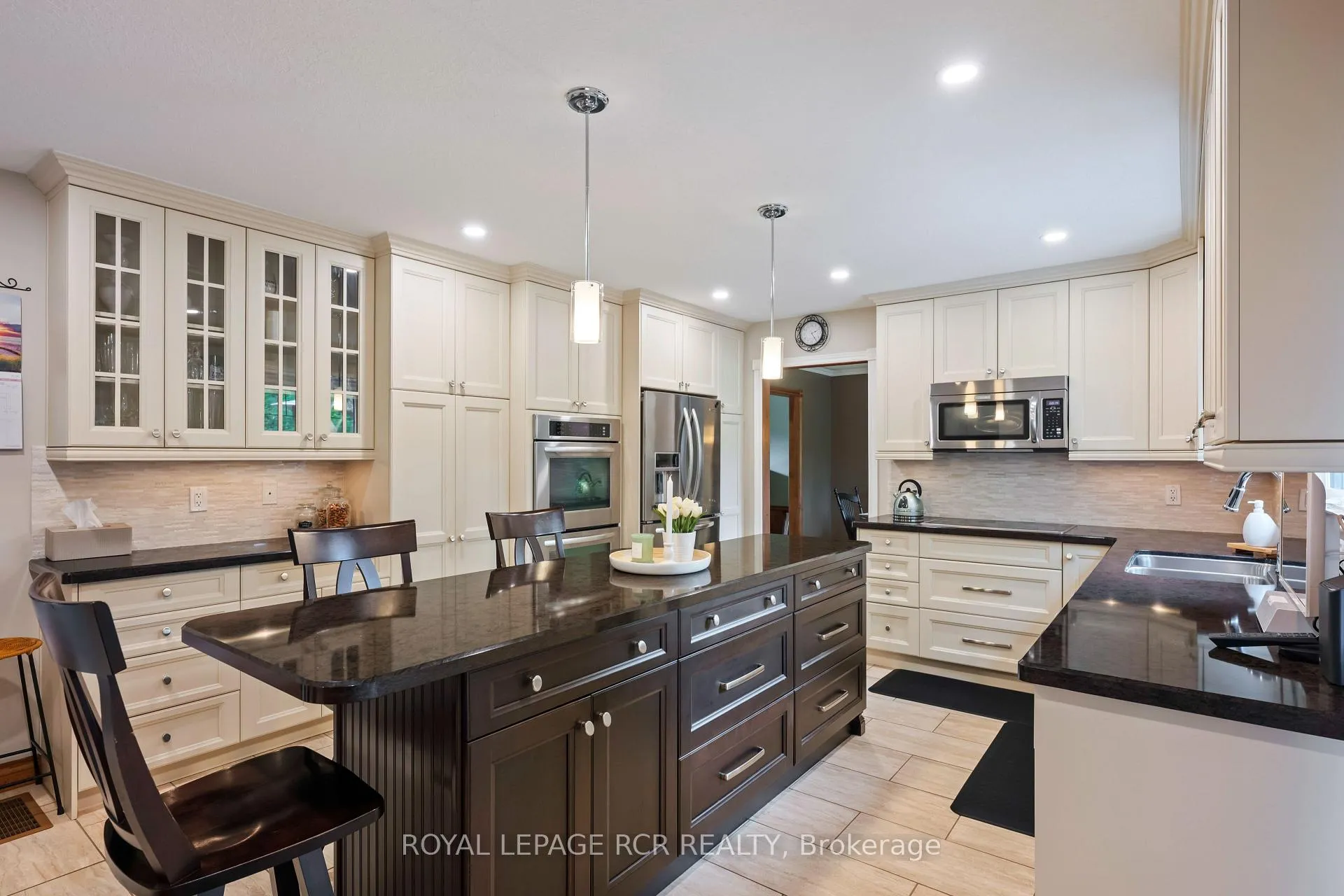 Photo 10 of 117 Birch Grove, Shelburne — HOMEH