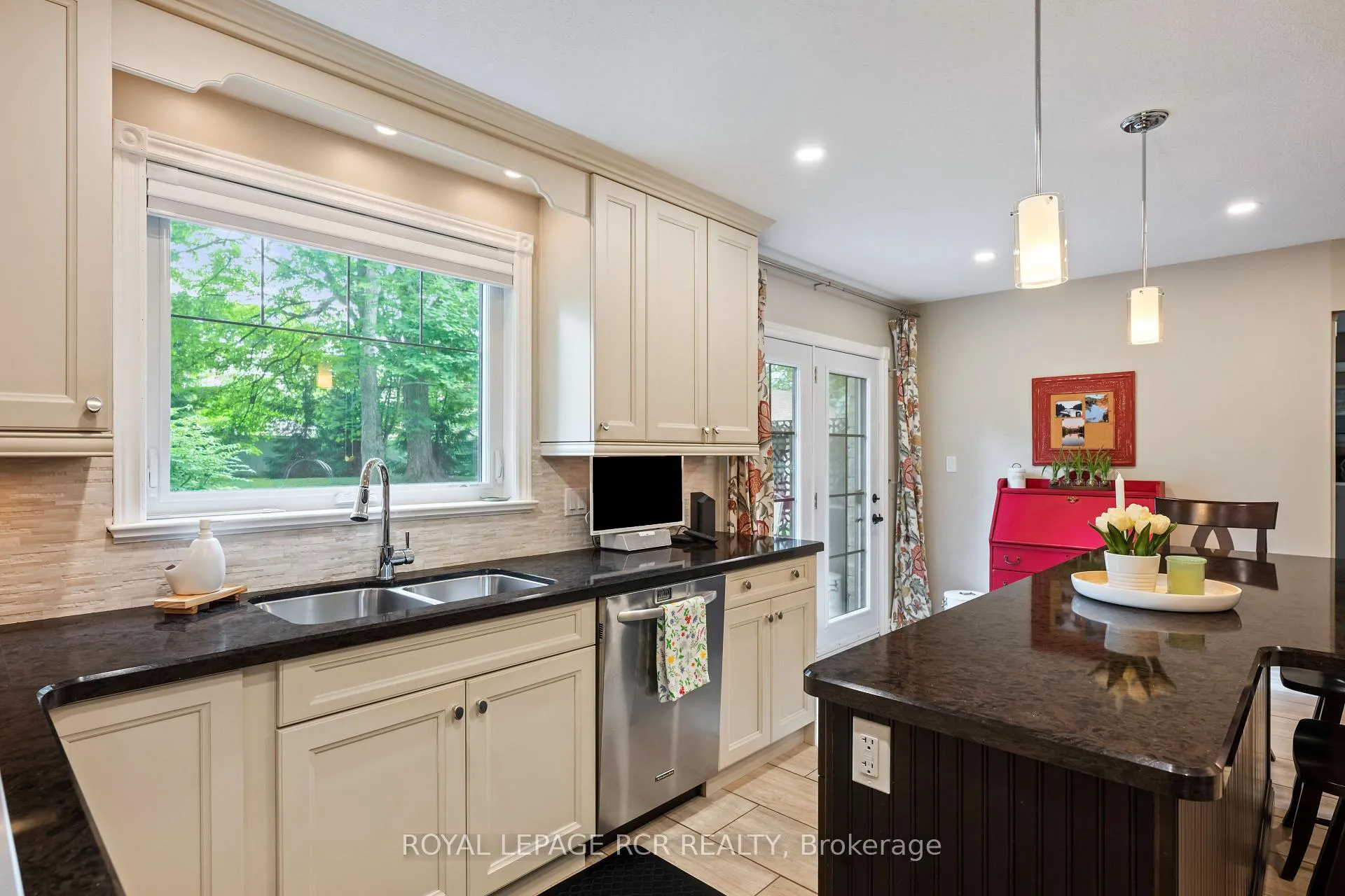 Photo 11 of 117 Birch Grove, Shelburne — HOMEH