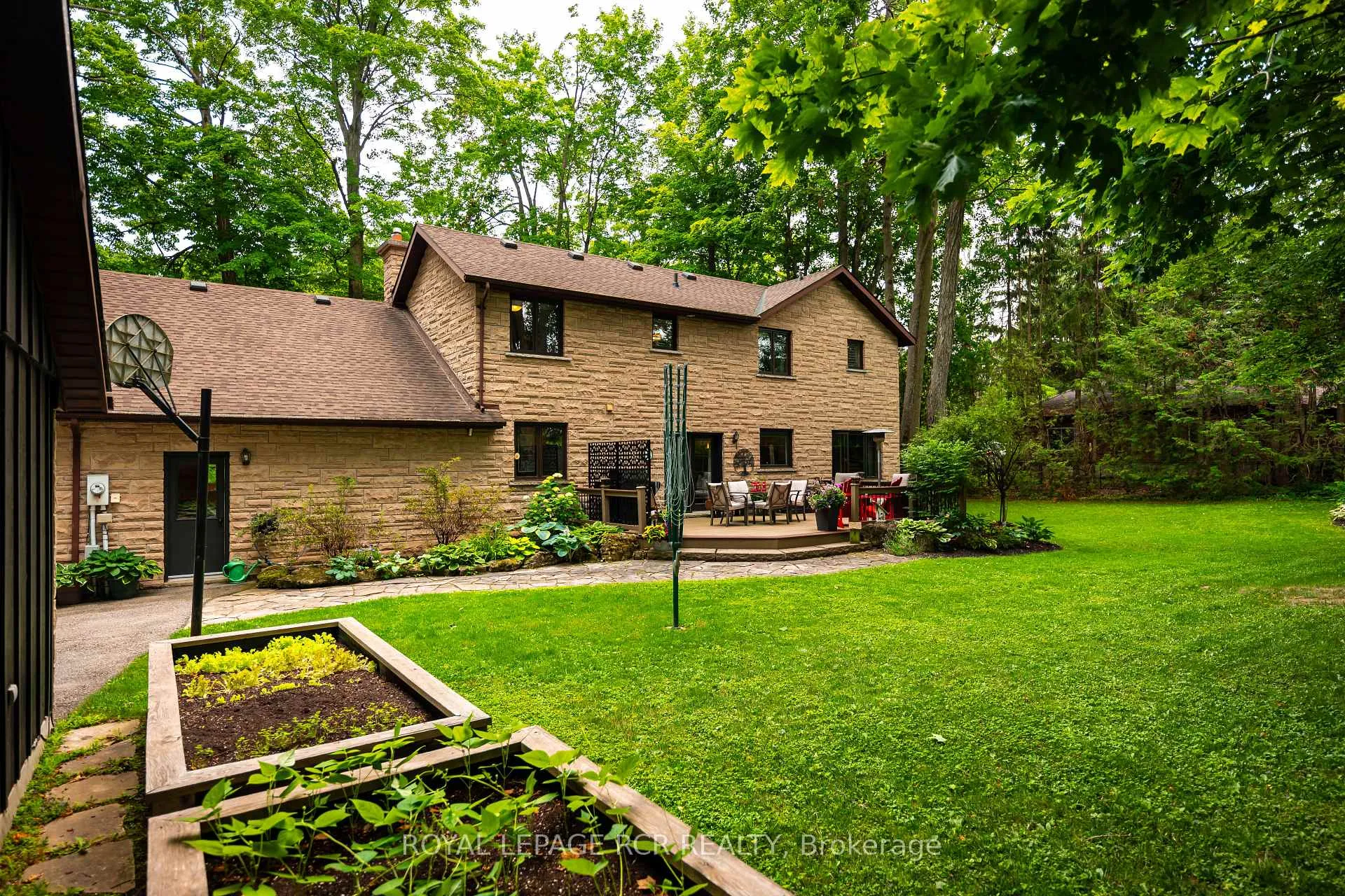 Photo 32 of 117 Birch Grove, Shelburne — HOMEH