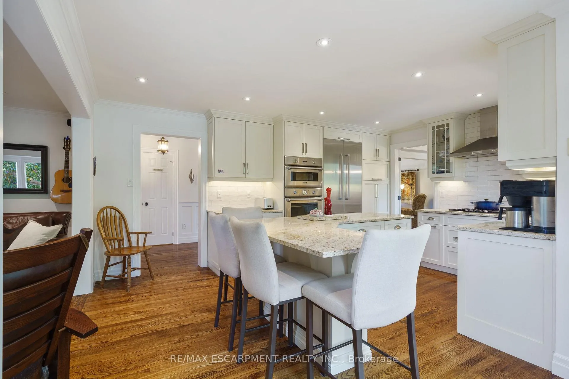 Photo 14 of 3 Maplehurst Ridge, Hamilton, Dundas — HOMEH