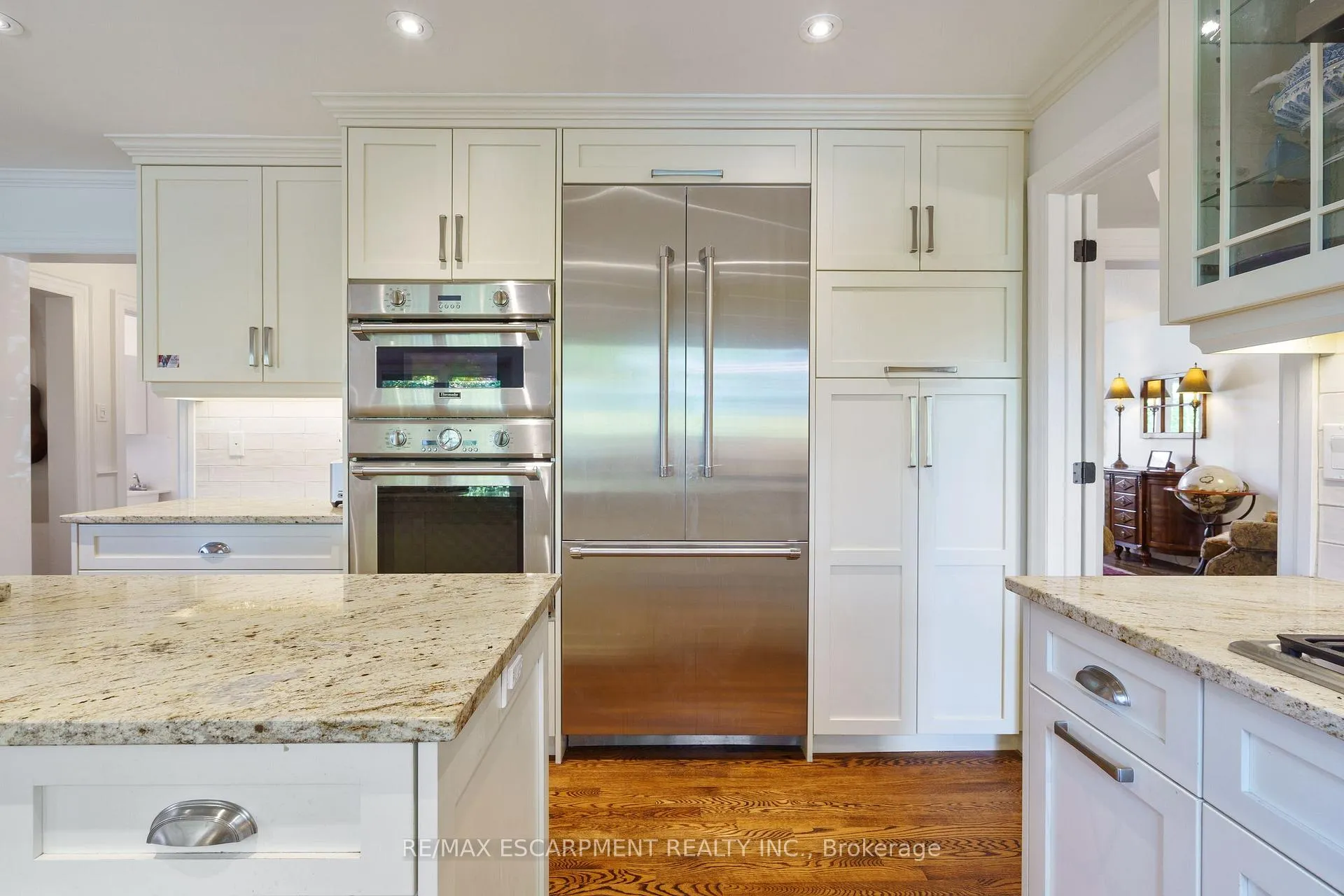 Photo 15 of 3 Maplehurst Ridge, Hamilton, Dundas — HOMEH