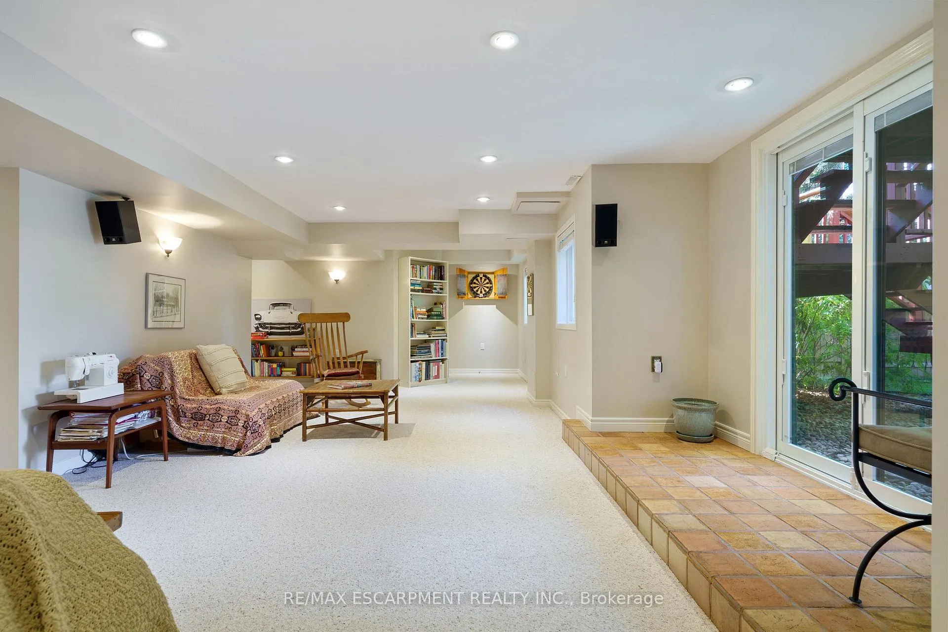 Photo 33 of 3 Maplehurst Ridge, Hamilton, Dundas — HOMEH