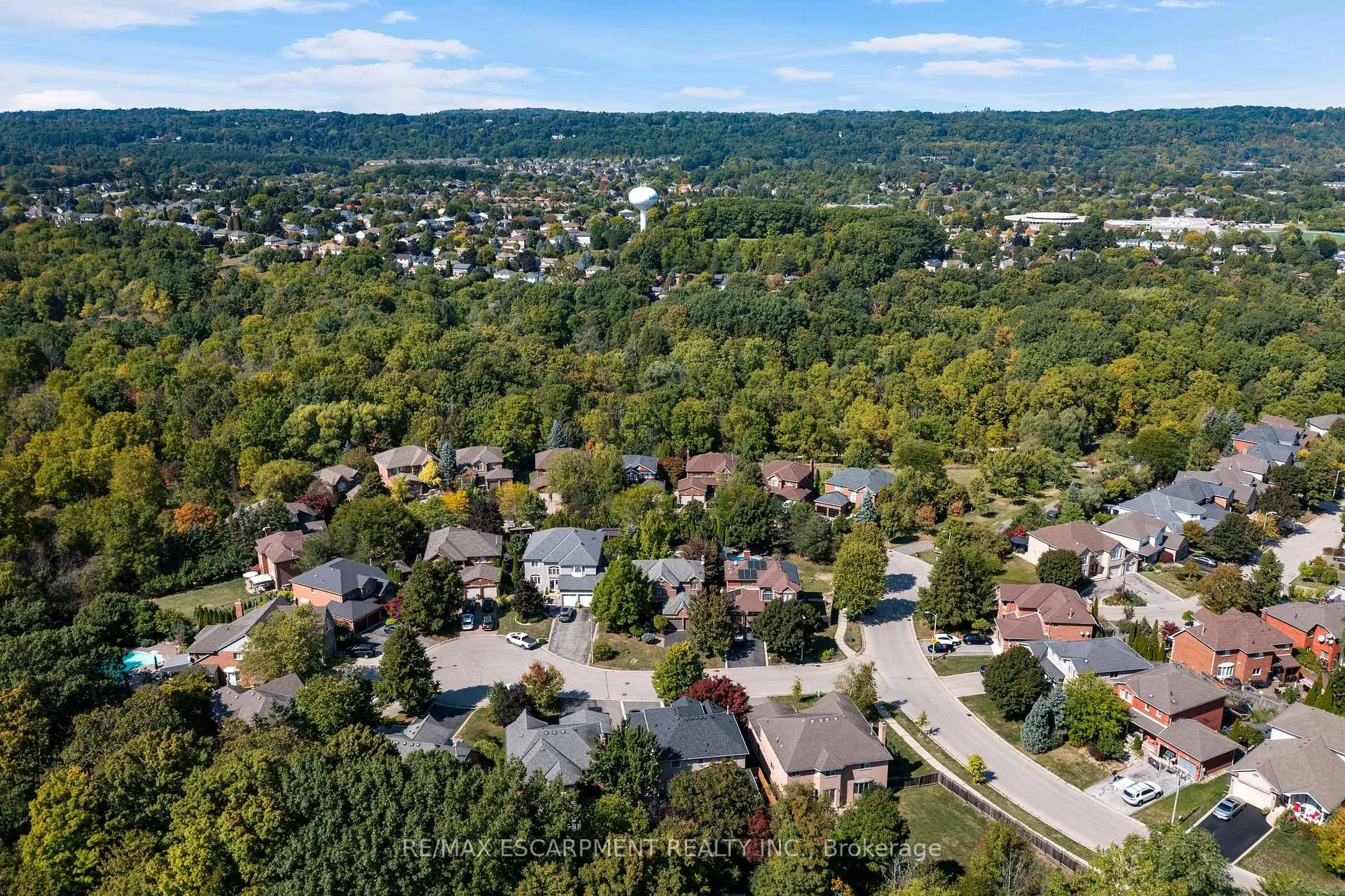 Photo 41 of 3 Maplehurst Ridge, Hamilton, Dundas — HOMEH