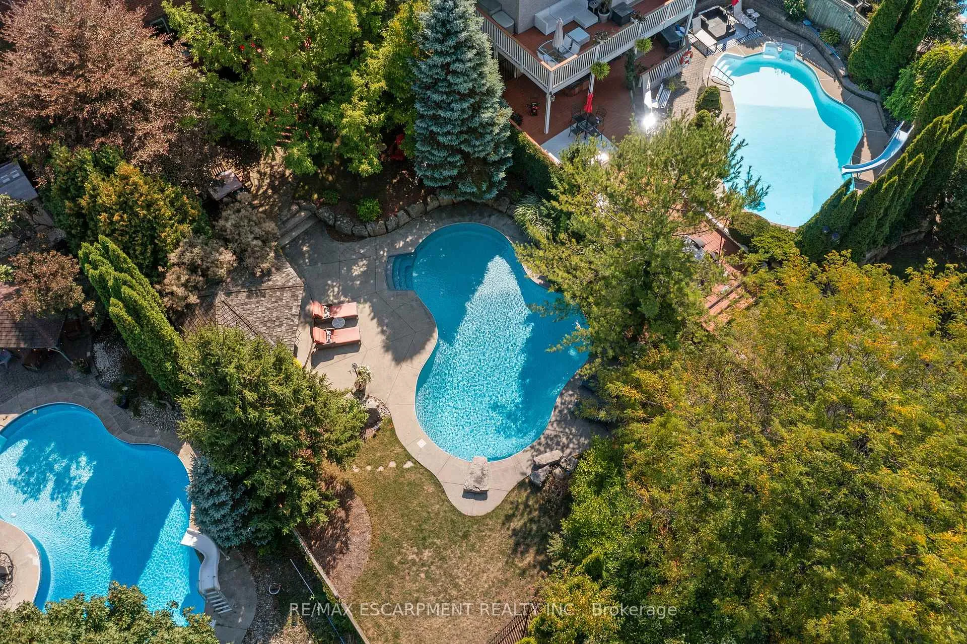 Photo 44 of 3 Maplehurst Ridge, Hamilton, Dundas — HOMEH