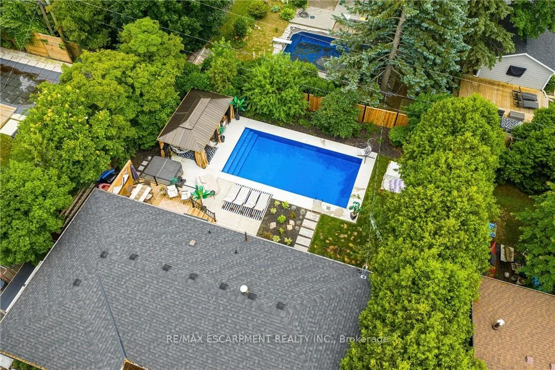Photo 49 of 452 John Frederick Drive, Hamilton, Ancaster — HOMEH
