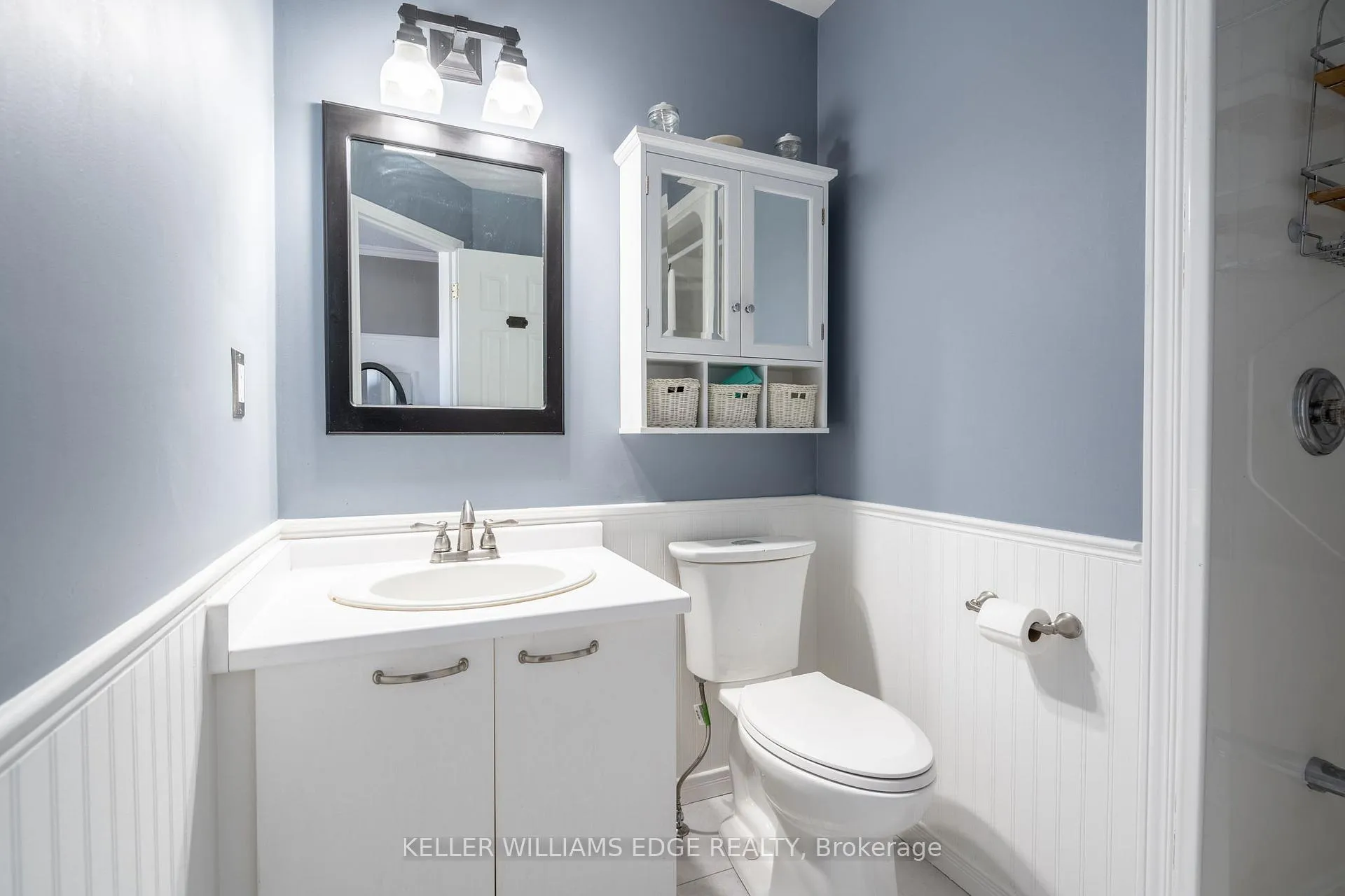 Photo 17 of 2 Bronte Court, Hamilton, Waterdown — HOMEH