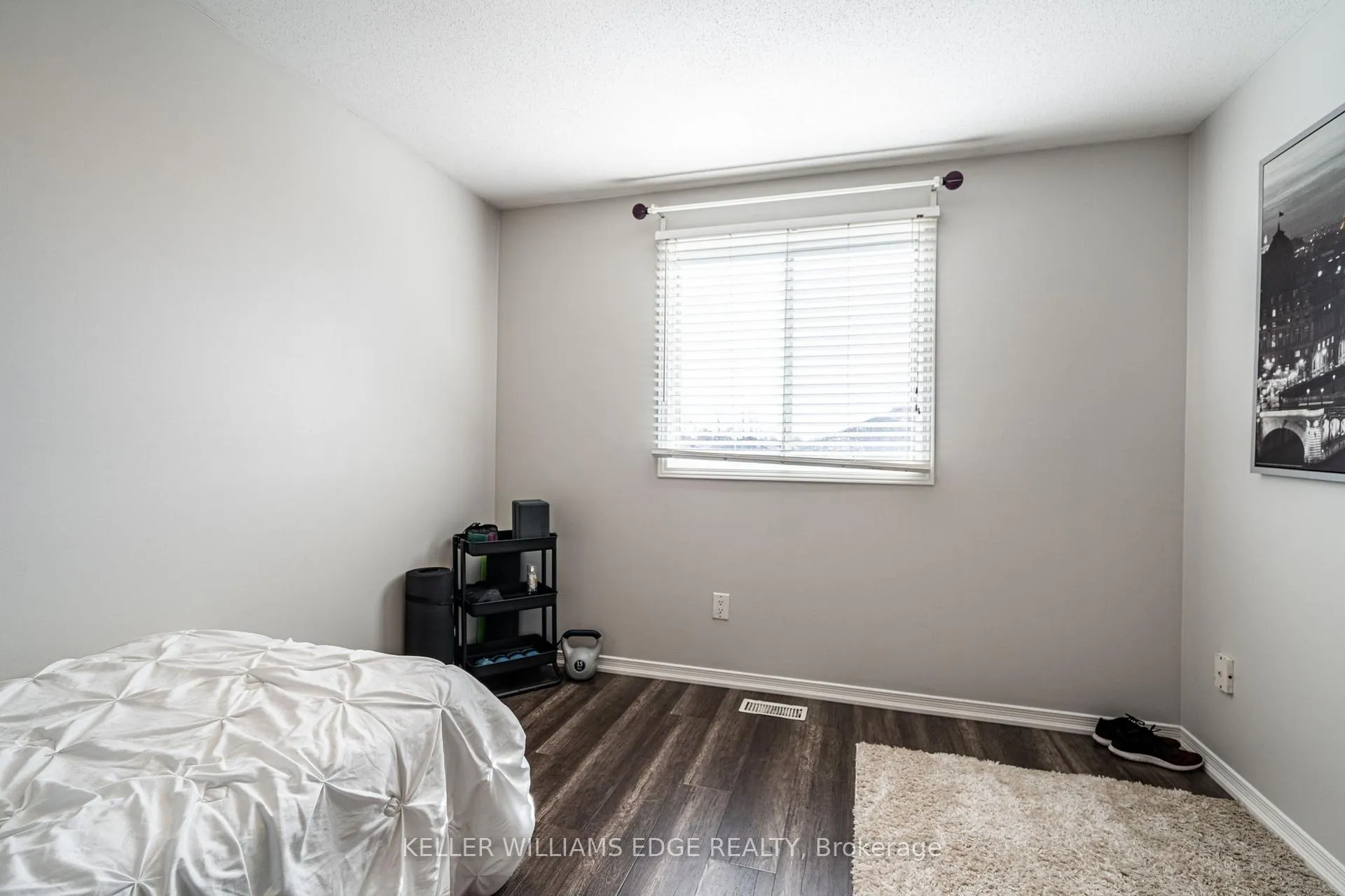 Photo 21 of 2 Bronte Court, Hamilton, Waterdown — HOMEH