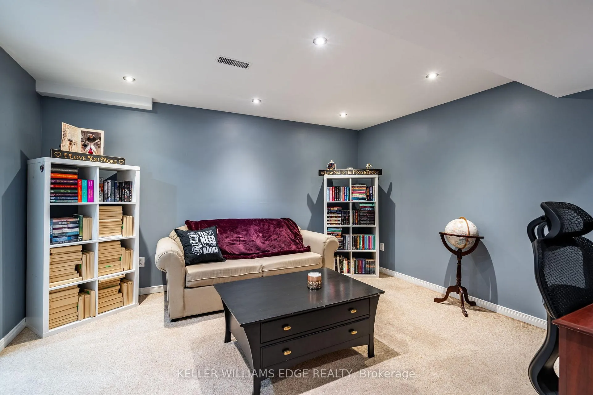 Photo 24 of 2 Bronte Court, Hamilton, Waterdown — HOMEH