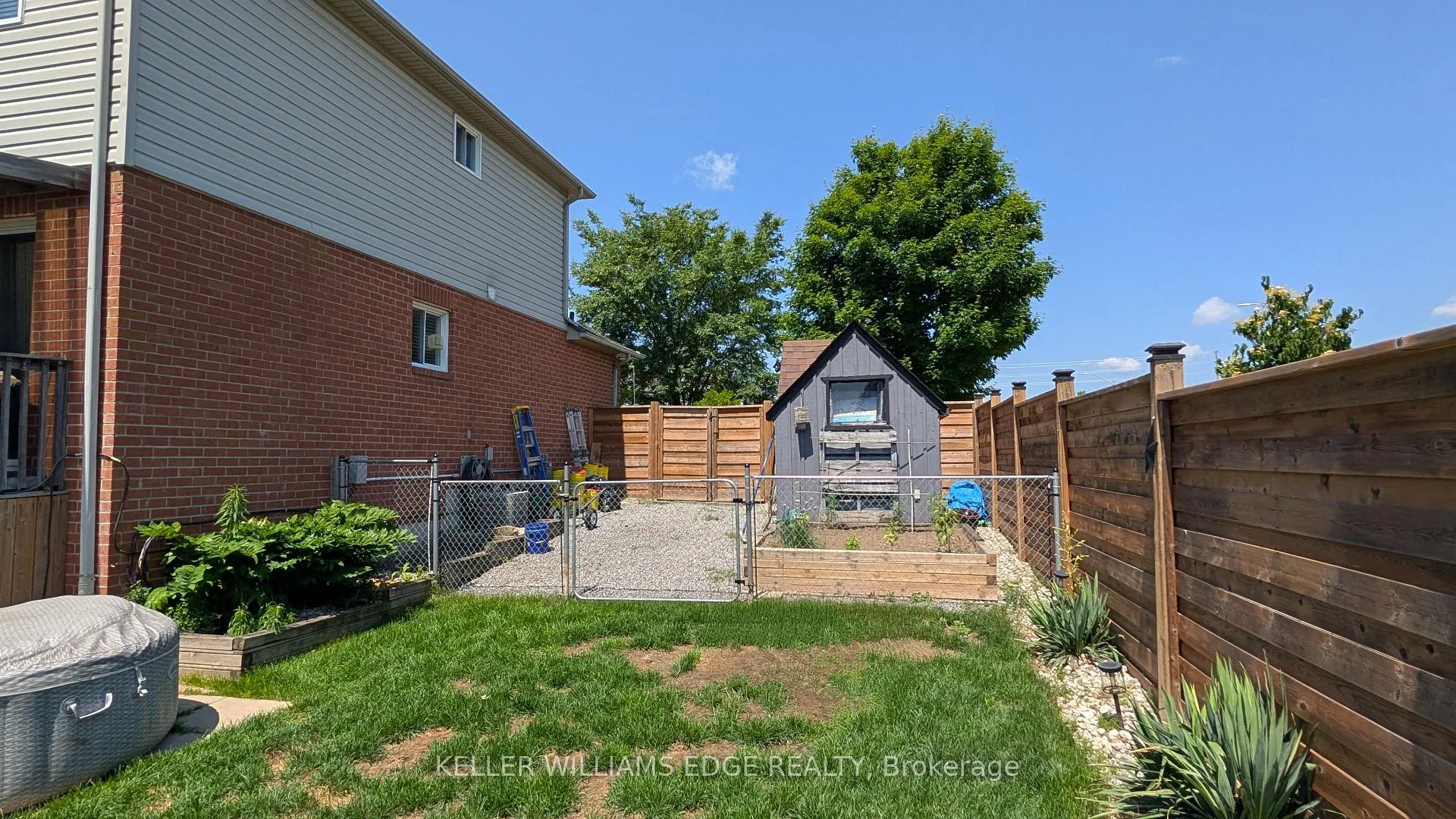 Photo 30 of 2 Bronte Court, Hamilton, Waterdown — HOMEH
