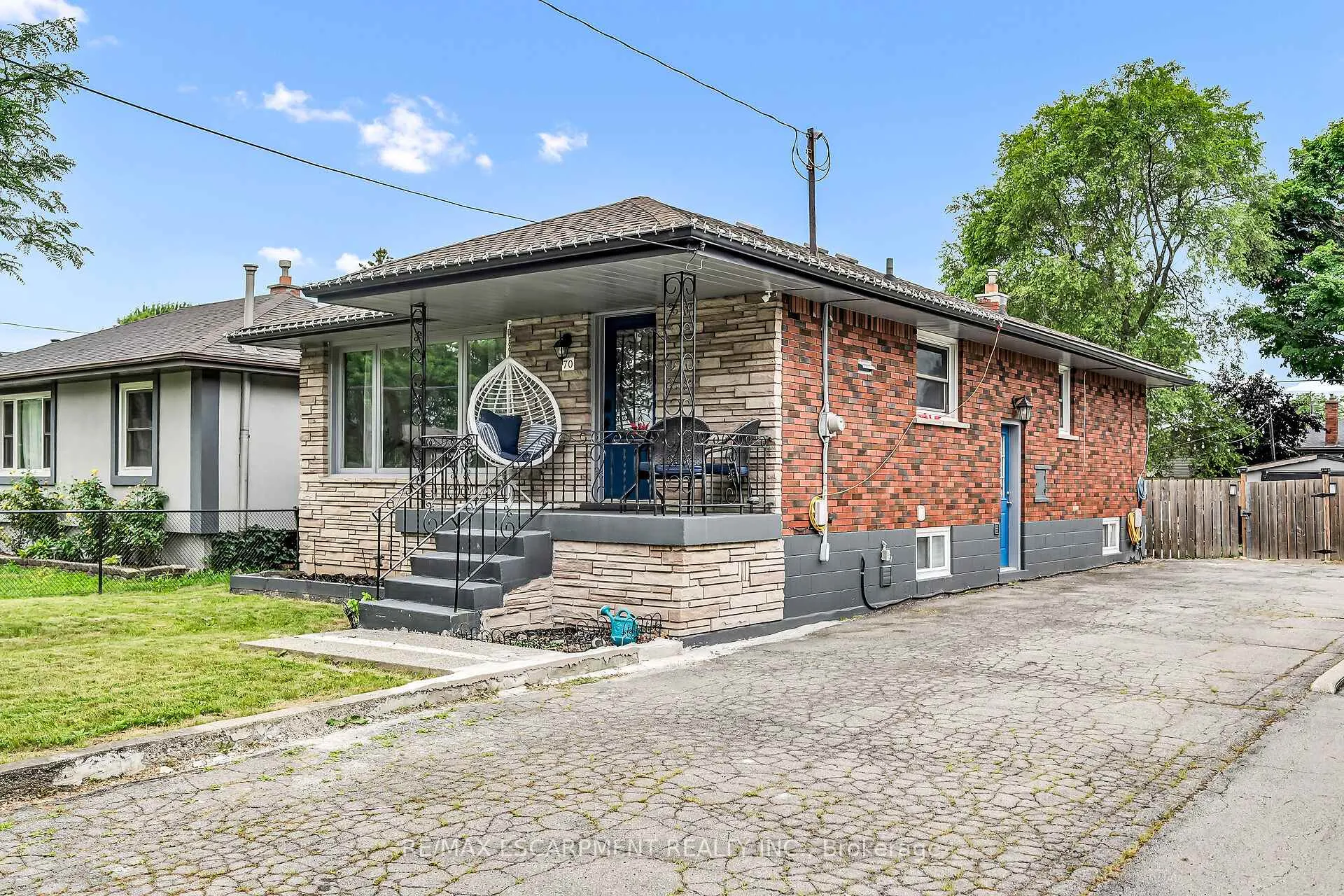 Photo 2 of 70 Deschene Avenue, Hamilton, Greeningdon — HOMEH