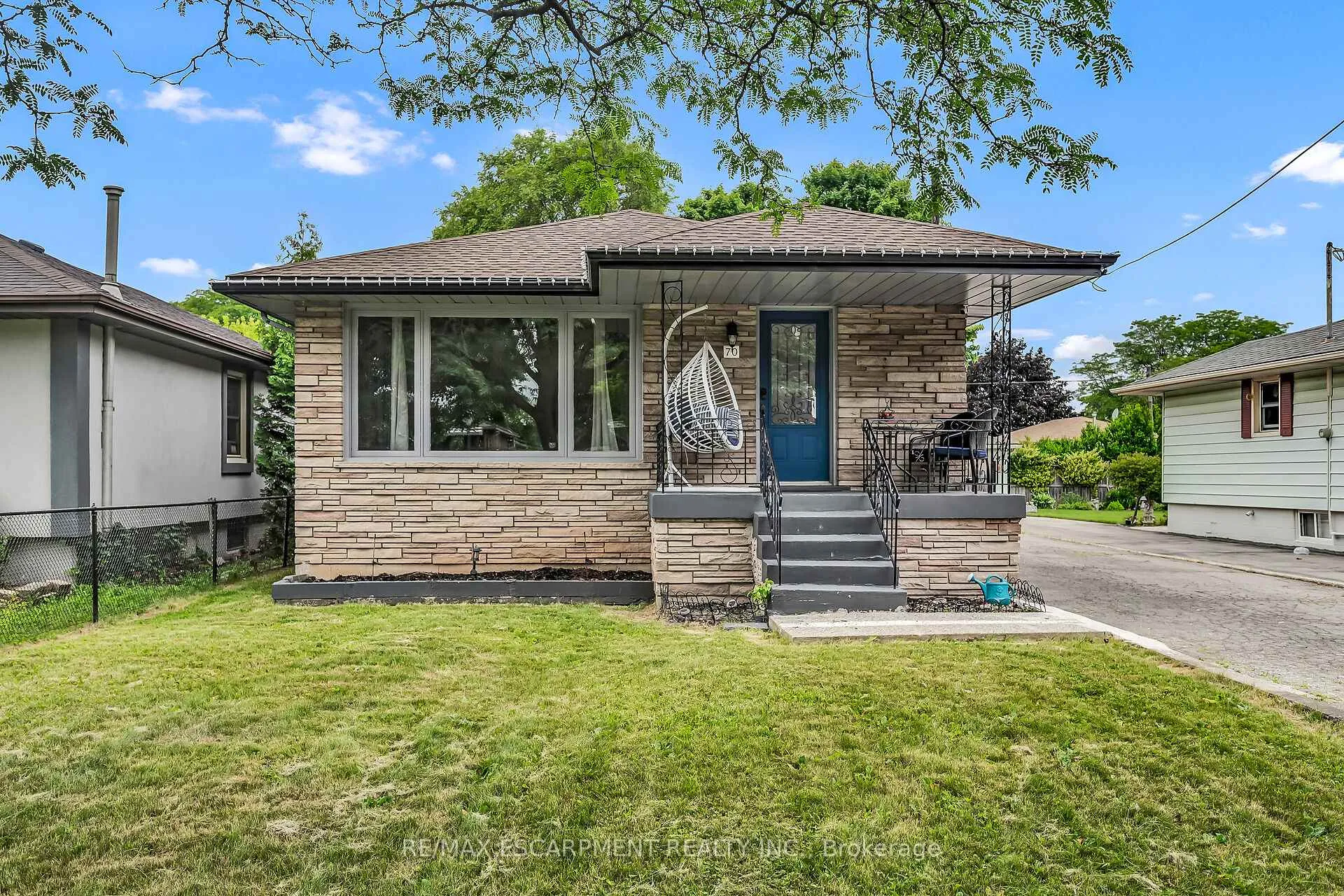 Photo 4 of 70 Deschene Avenue, Hamilton, Greeningdon — HOMEH