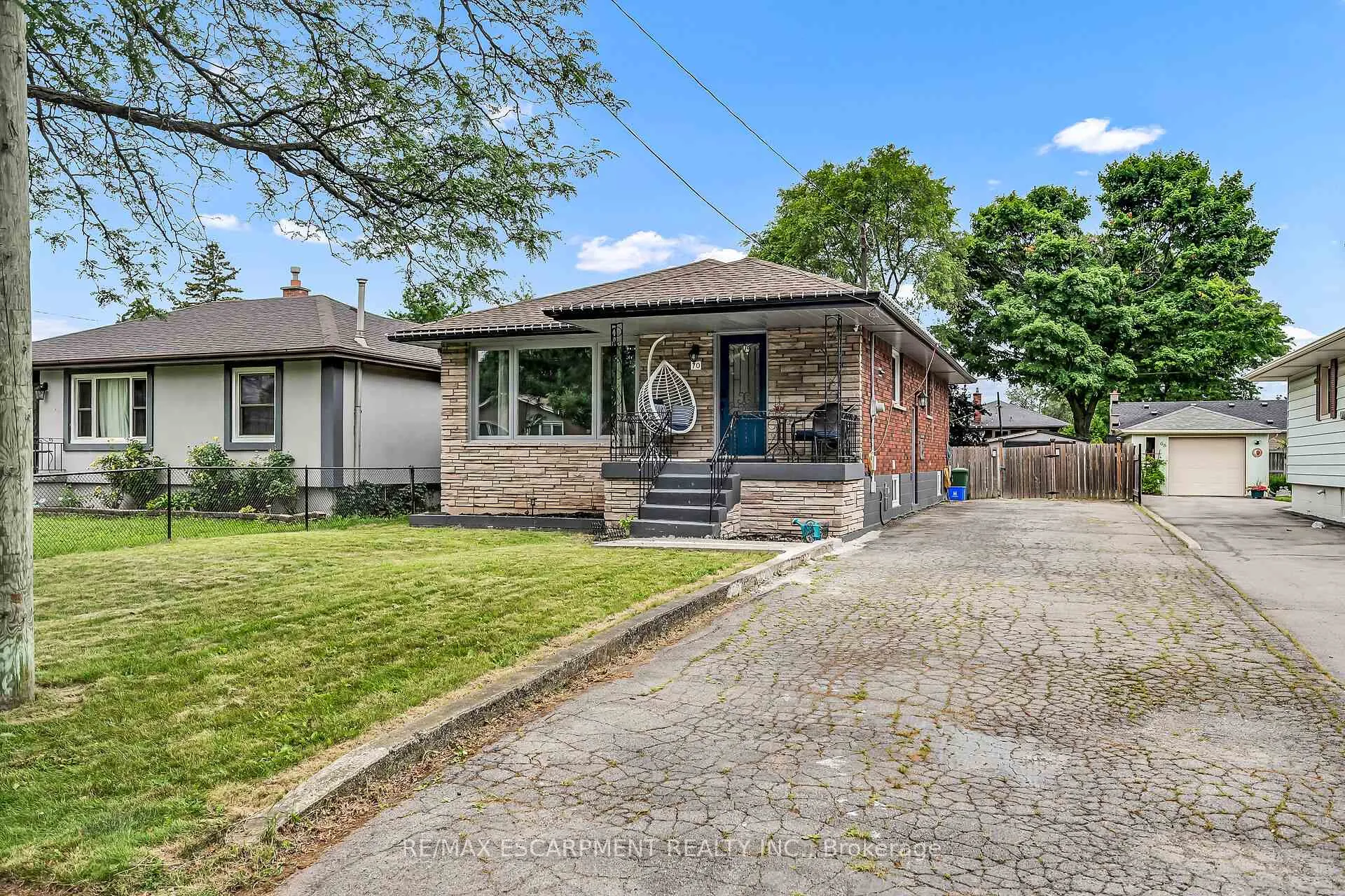 Photo 5 of 70 Deschene Avenue, Hamilton, Greeningdon — HOMEH
