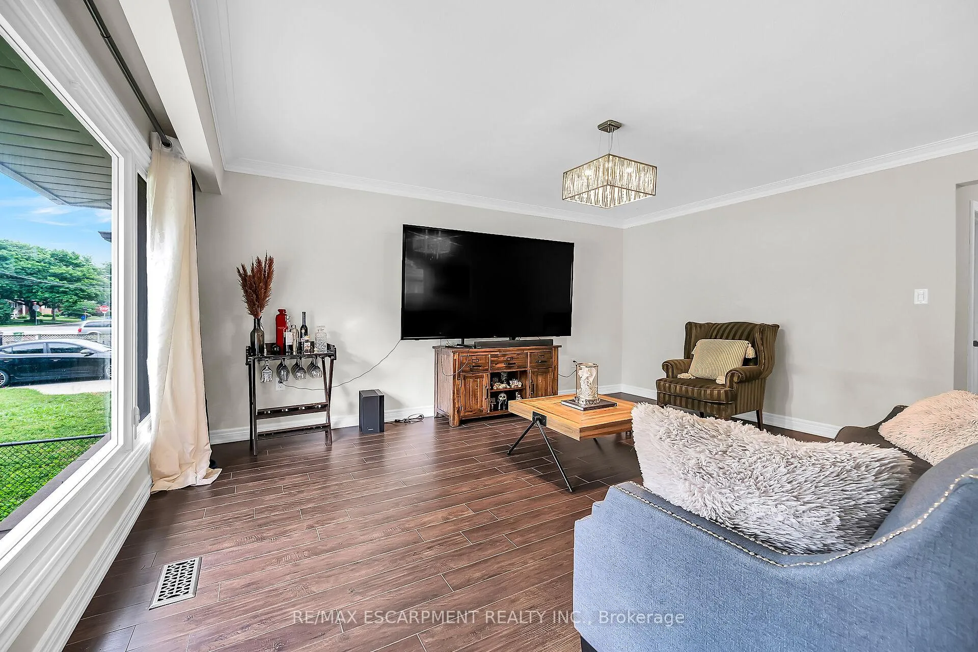 Photo 9 of 70 Deschene Avenue, Hamilton, Greeningdon — HOMEH