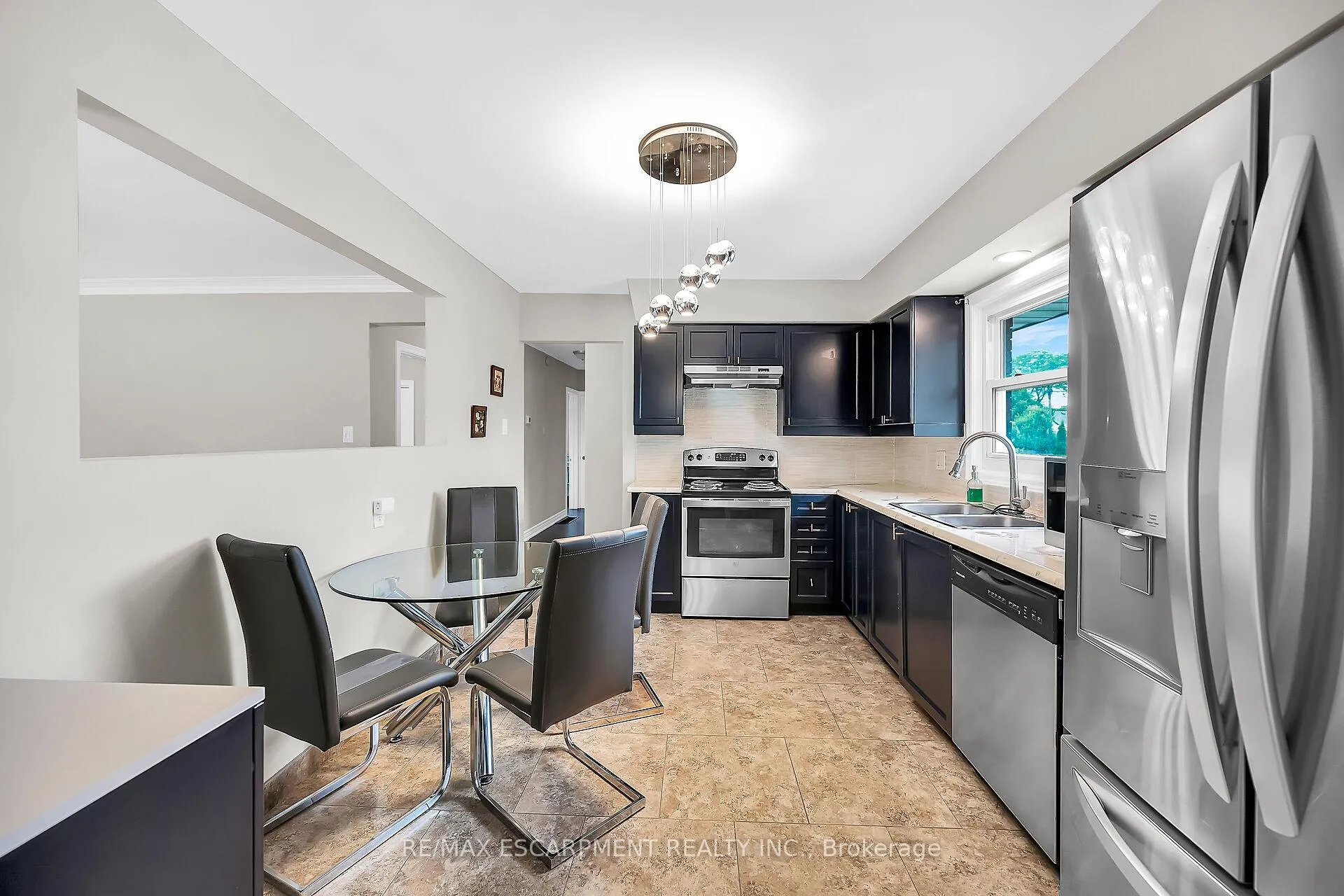 Photo 14 of 70 Deschene Avenue, Hamilton, Greeningdon — HOMEH