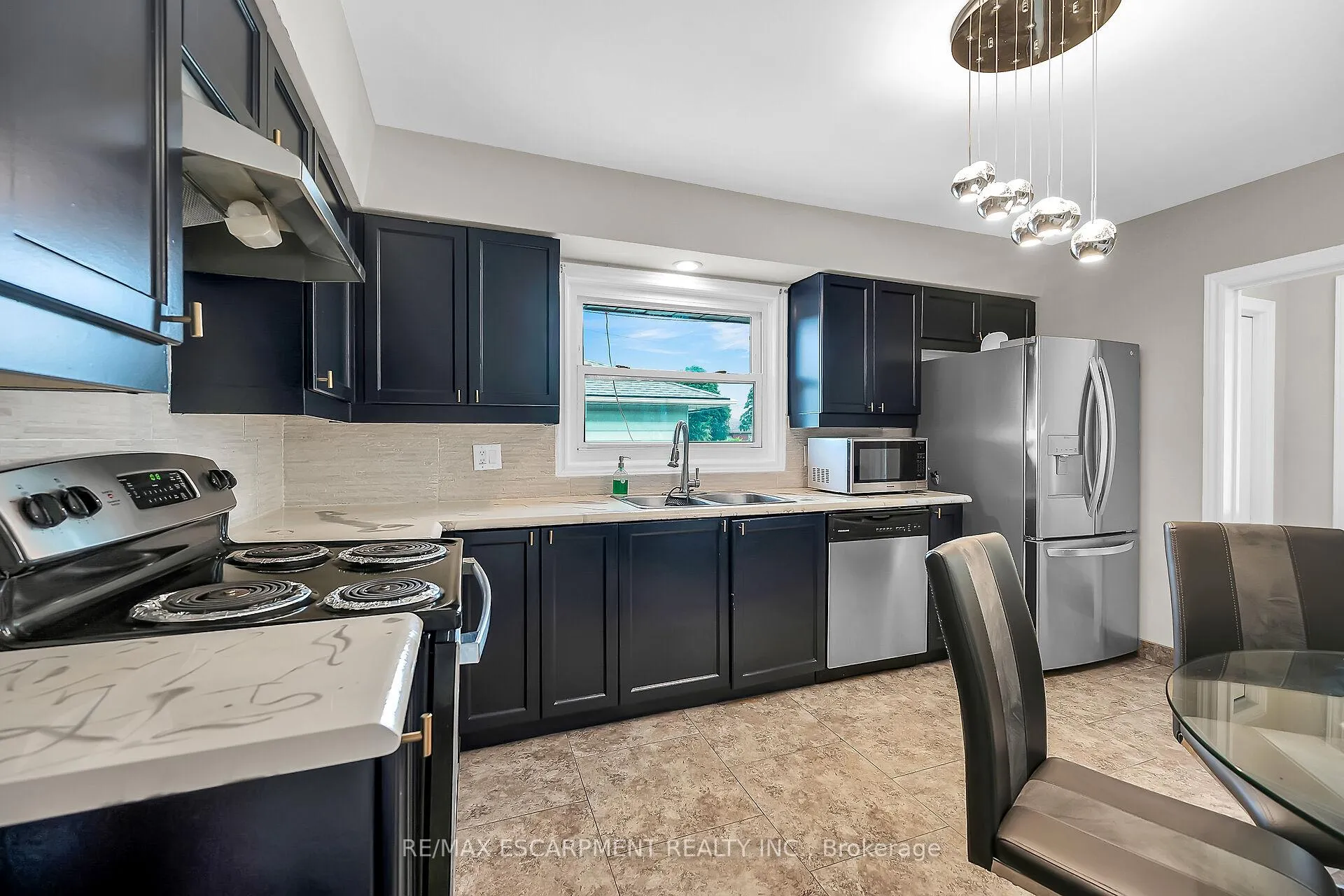 Photo 16 of 70 Deschene Avenue, Hamilton, Greeningdon — HOMEH