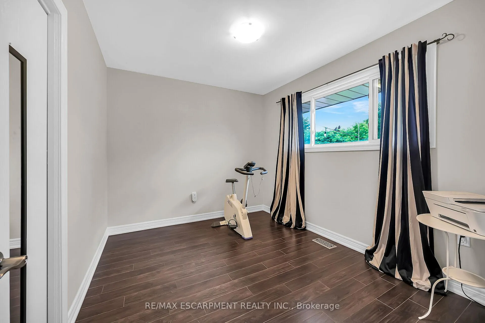 Photo 22 of 70 Deschene Avenue, Hamilton, Greeningdon — HOMEH