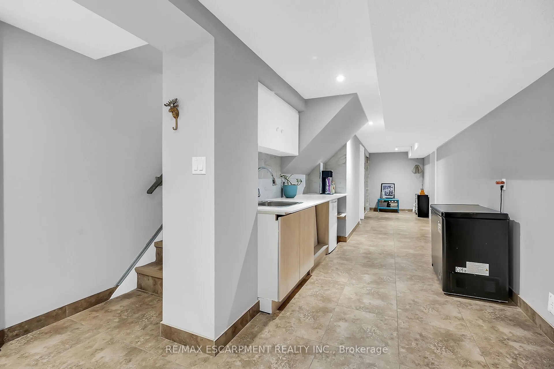 Photo 27 of 70 Deschene Avenue, Hamilton, Greeningdon — HOMEH