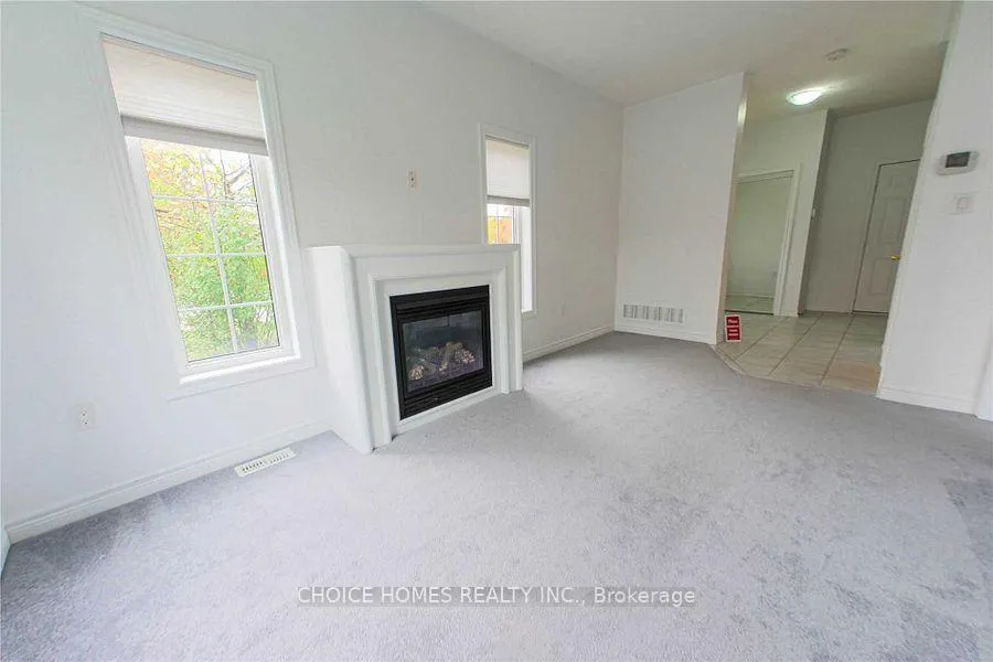Photo 409 of 1 Caserta Street, Georgina, Historic Lakeshore Communities — HOMEH