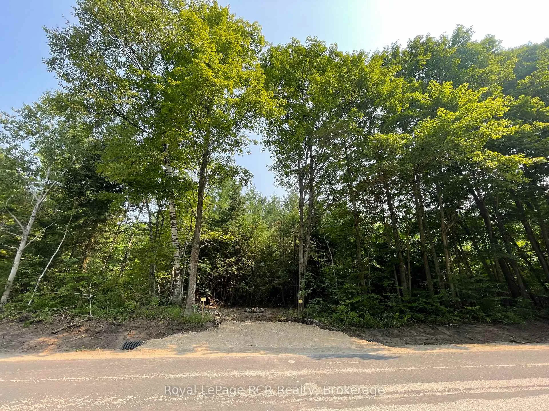 Photo 7 of Part 3 Southgate Rd 26, Southgate — HOMEH
