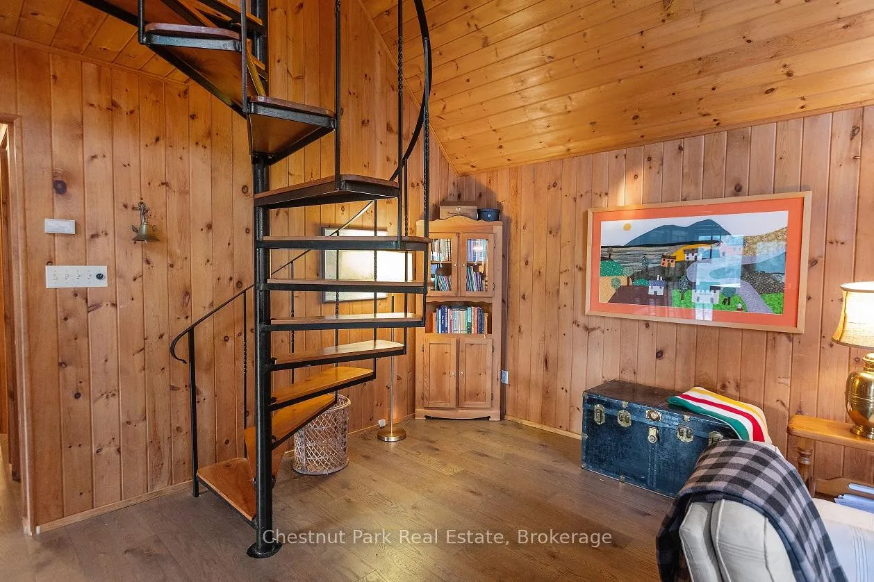 Photo 22 of 7 Wegamind Island, Seguin — HOMEH