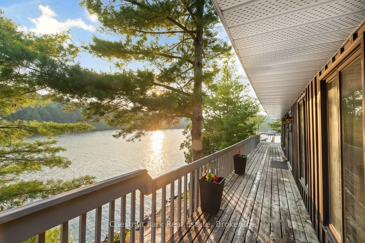 Photo 25 of 7 Wegamind Island, Seguin — HOMEH