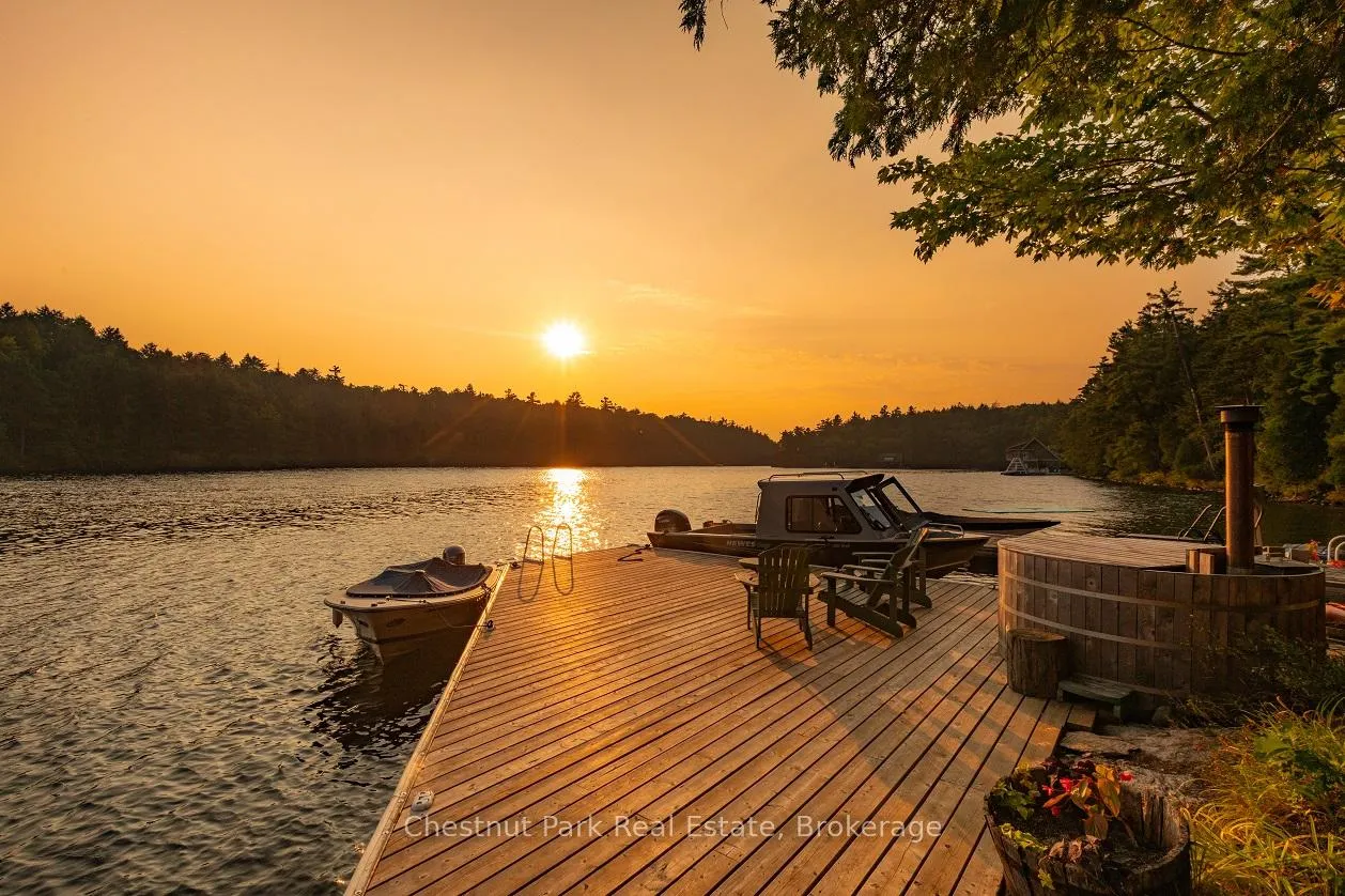 Photo 26 of 7 Wegamind Island, Seguin — HOMEH