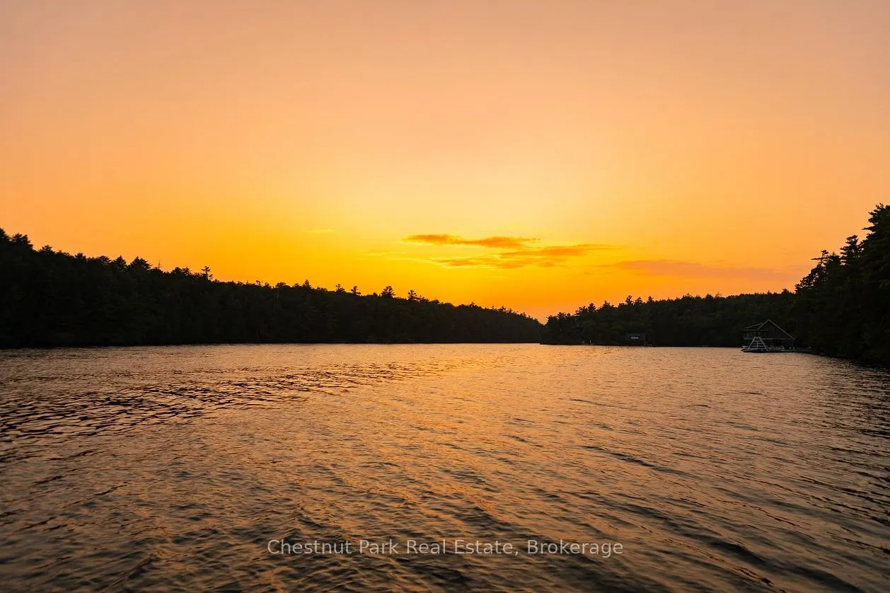 Photo 29 of 7 Wegamind Island, Seguin — HOMEH