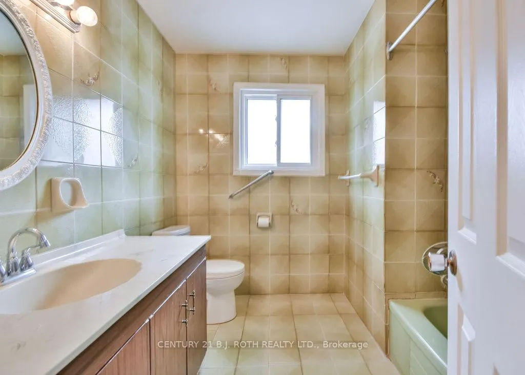 Photo 13 of 157 Peel Street, Barrie, Wellington — HOMEH