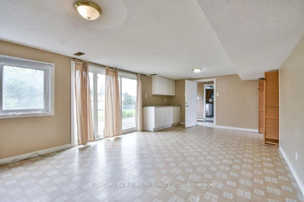 Photo 16 of 157 Peel Street, Barrie, Wellington — HOMEH