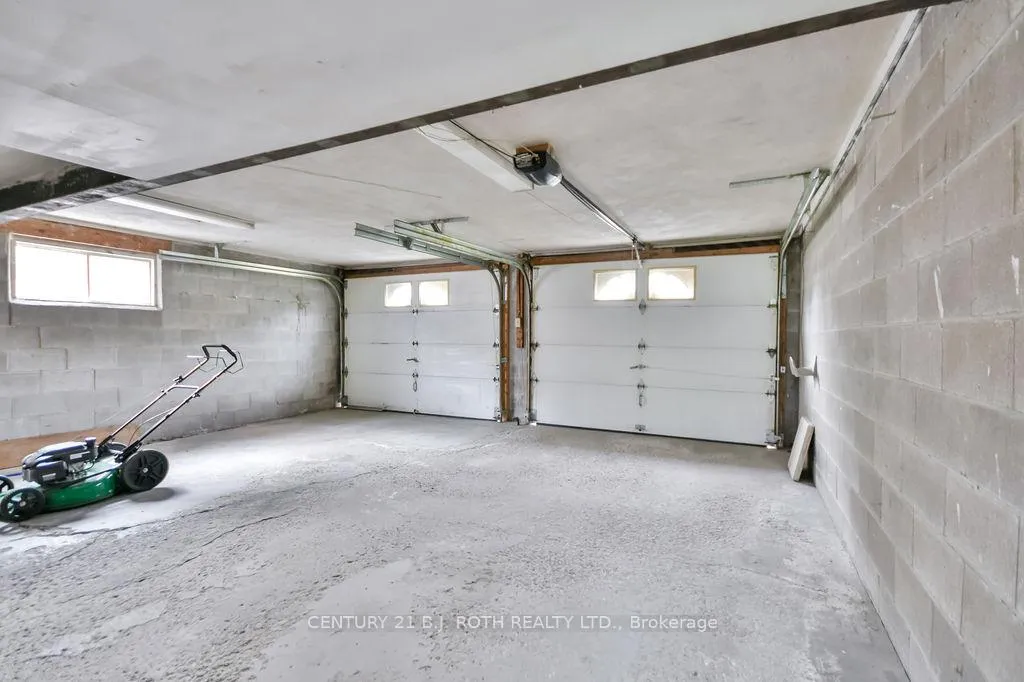 Photo 21 of 157 Peel Street, Barrie, Wellington — HOMEH