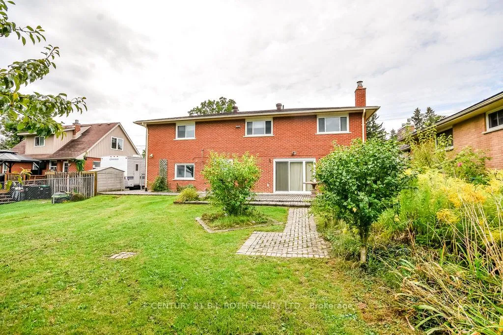 Photo 23 of 157 Peel Street, Barrie, Wellington — HOMEH