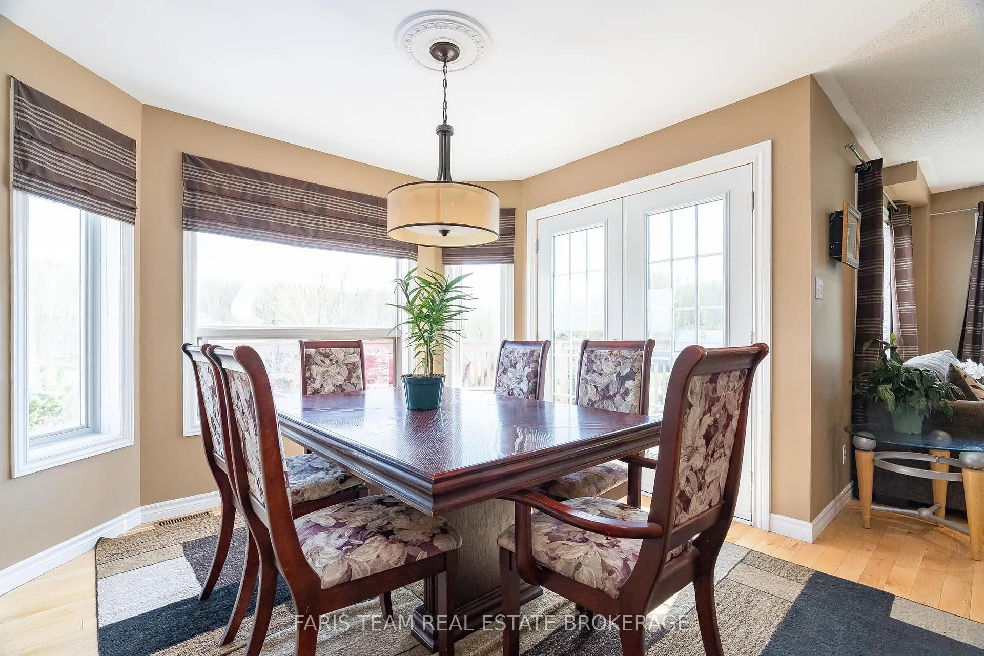 Photo 9 of 36 Marlow Circle, Springwater, Hillsdale — HOMEH