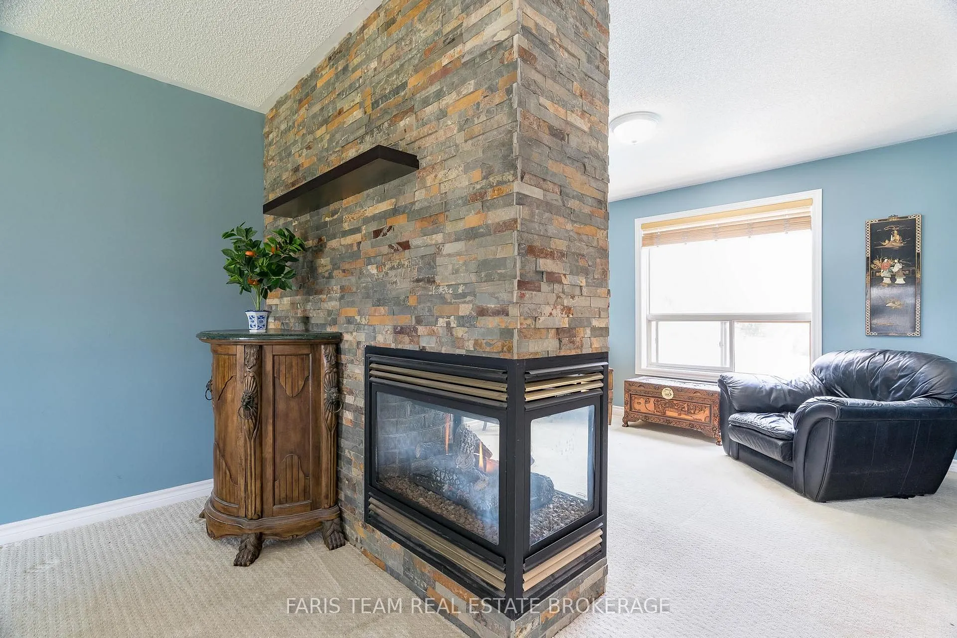 Photo 13 of 36 Marlow Circle, Springwater, Hillsdale — HOMEH