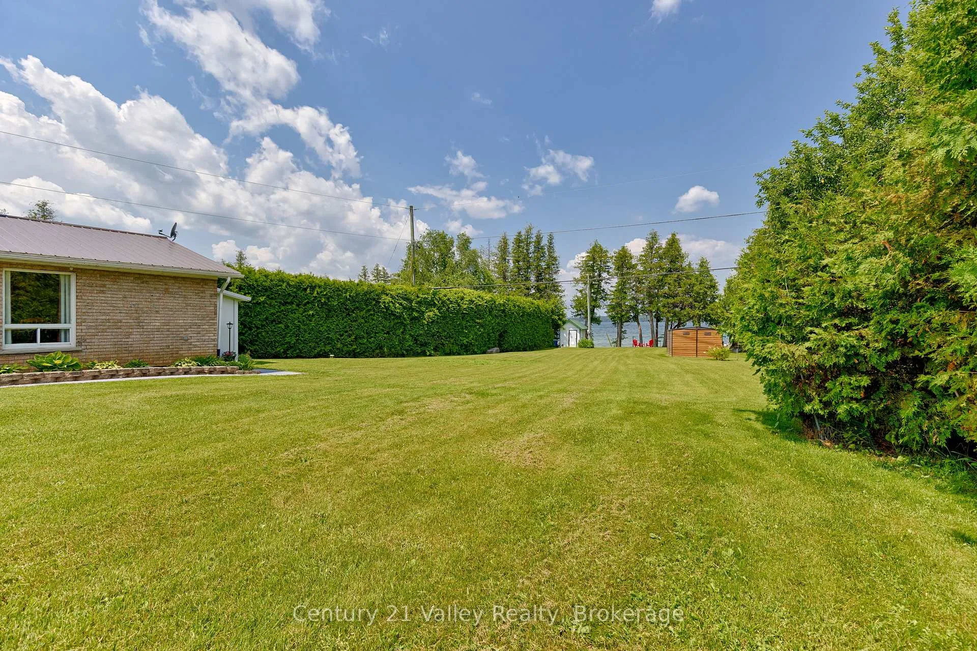 Photo 2 of 29 Weslilly Lane, North Algona Wilberforce, North Algona/Wilberforce Twp — HOMEH
