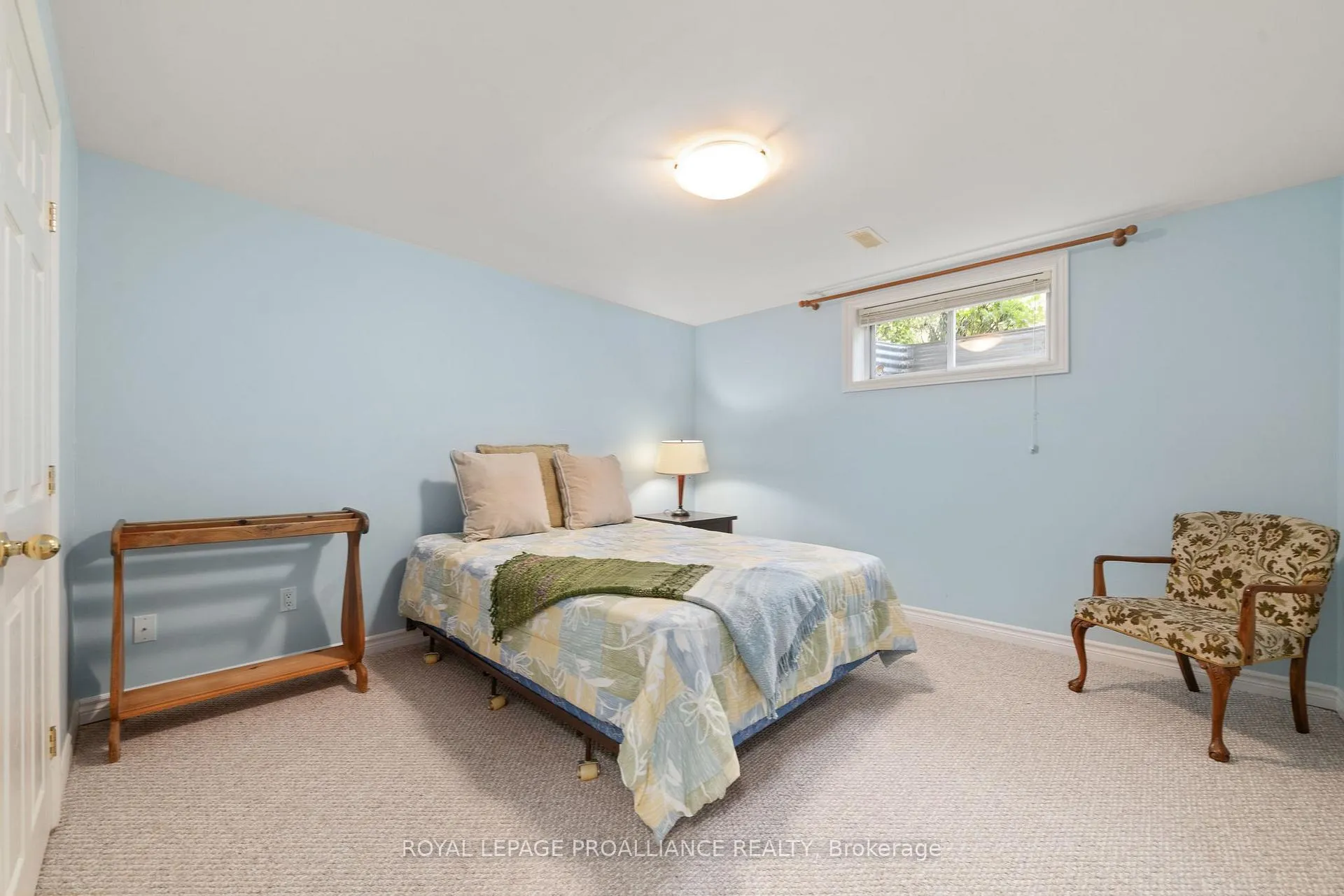 Photo 33 of 82 Heartwood Drive, Belleville, Belleville Ward — HOMEH
