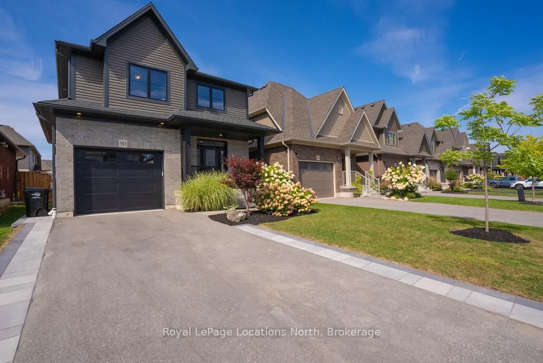 Photo 2 of 90 McLean Avenue, Collingwood — HOMEH