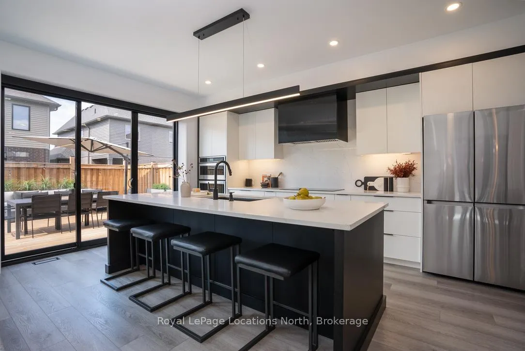 Photo 10 of 90 McLean Avenue, Collingwood — HOMEH