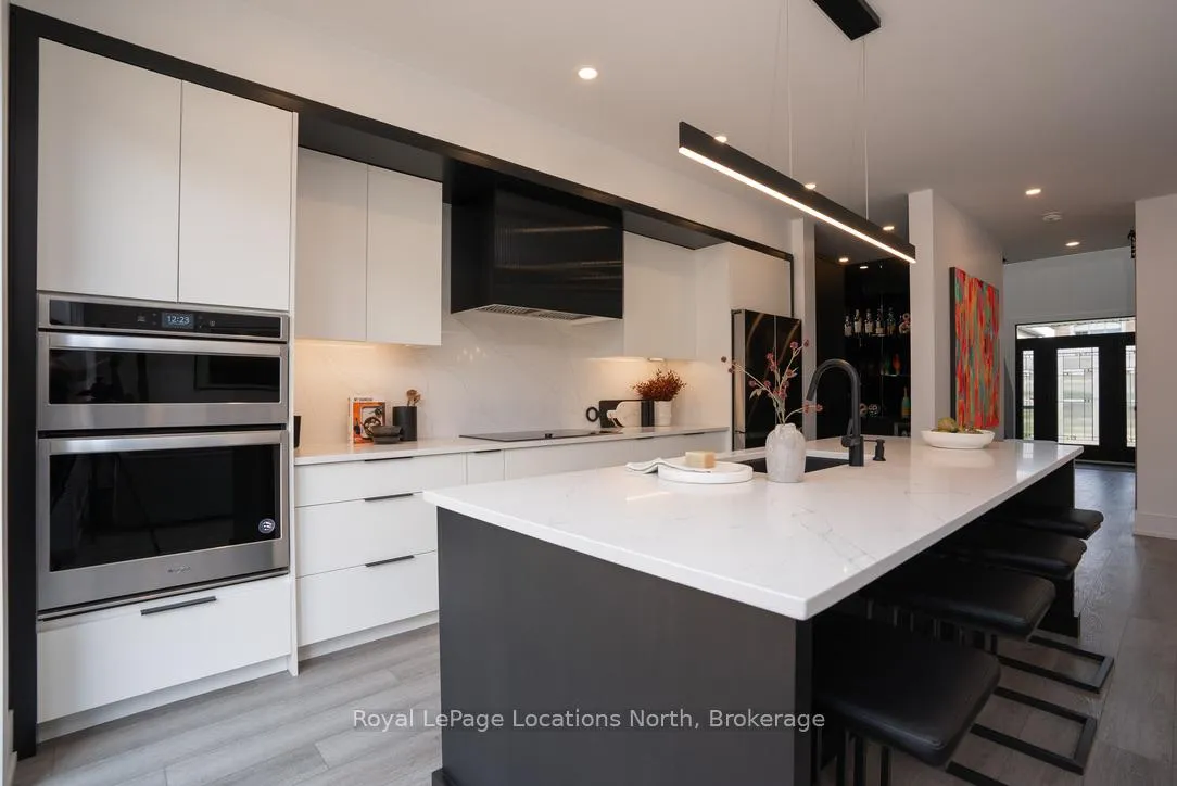 Photo 11 of 90 McLean Avenue, Collingwood — HOMEH