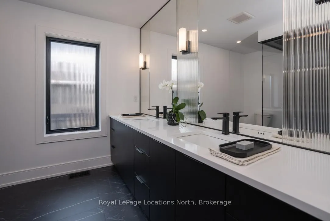 Photo 30 of 90 McLean Avenue, Collingwood — HOMEH