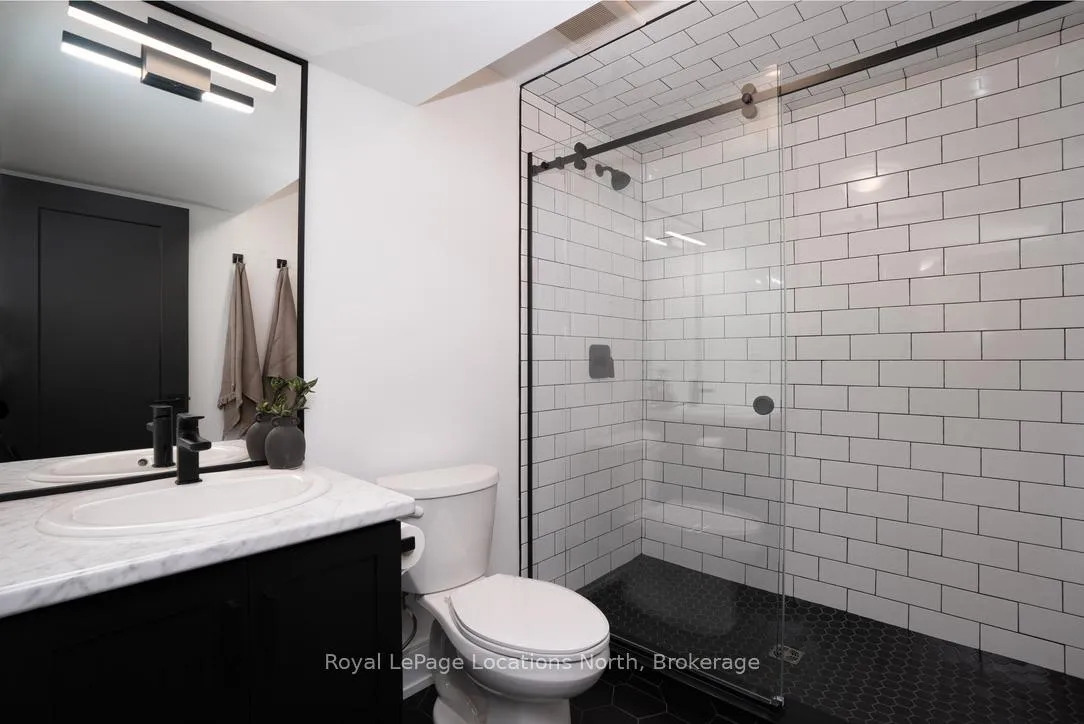 Photo 39 of 90 McLean Avenue, Collingwood — HOMEH