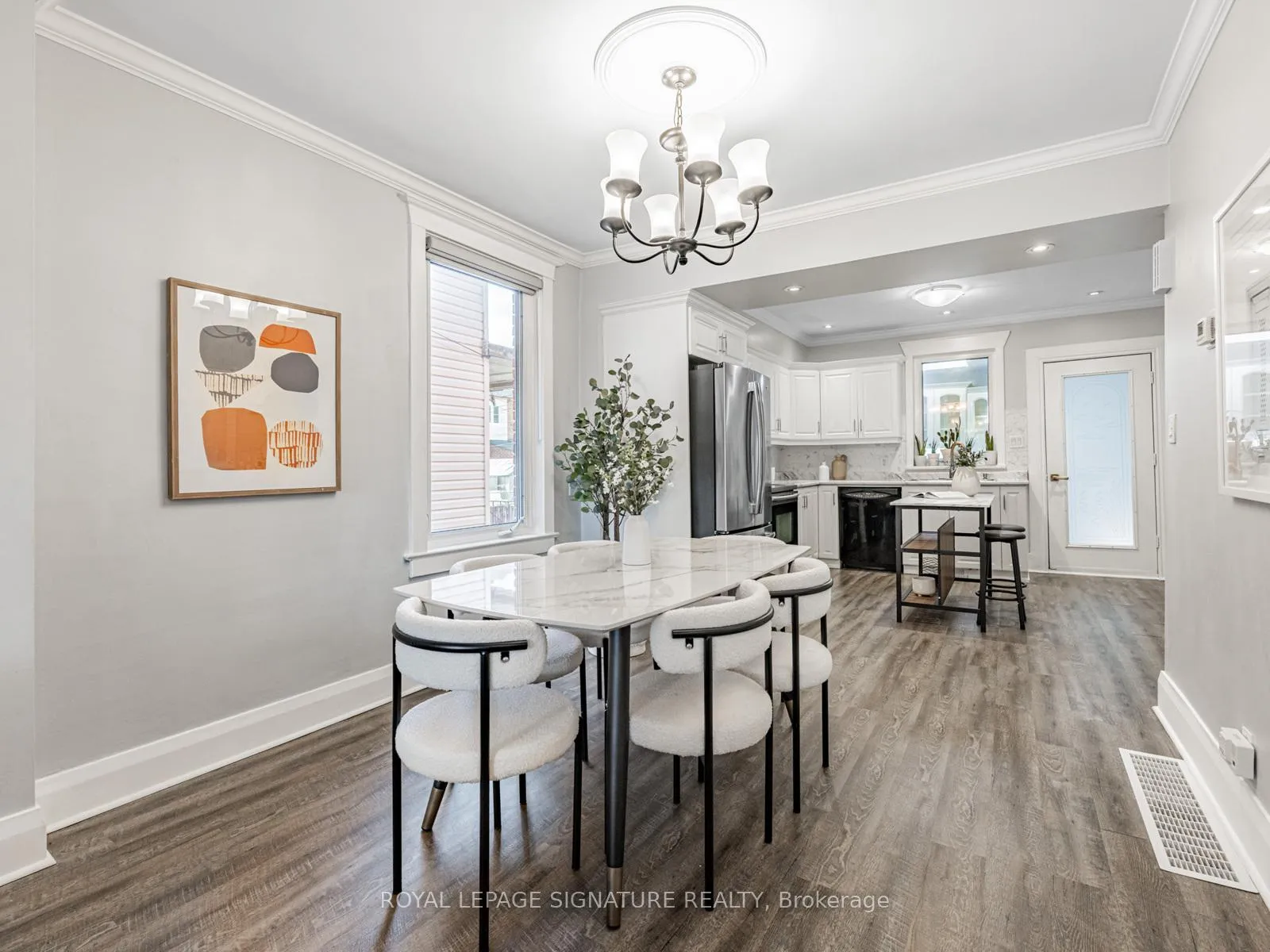 Photo 9 of 88 Cloverlawn Avenue, Toronto, Oakwood Village — HOMEH